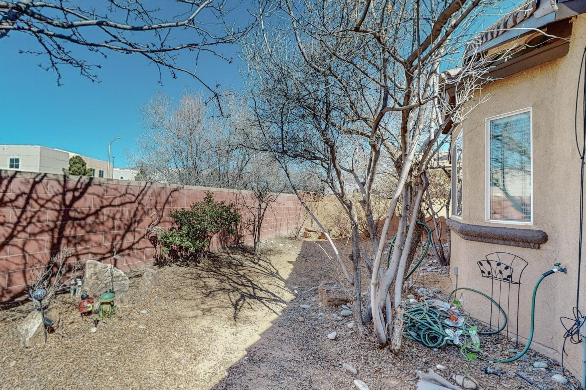 3509 Tierra Abierta Place NE