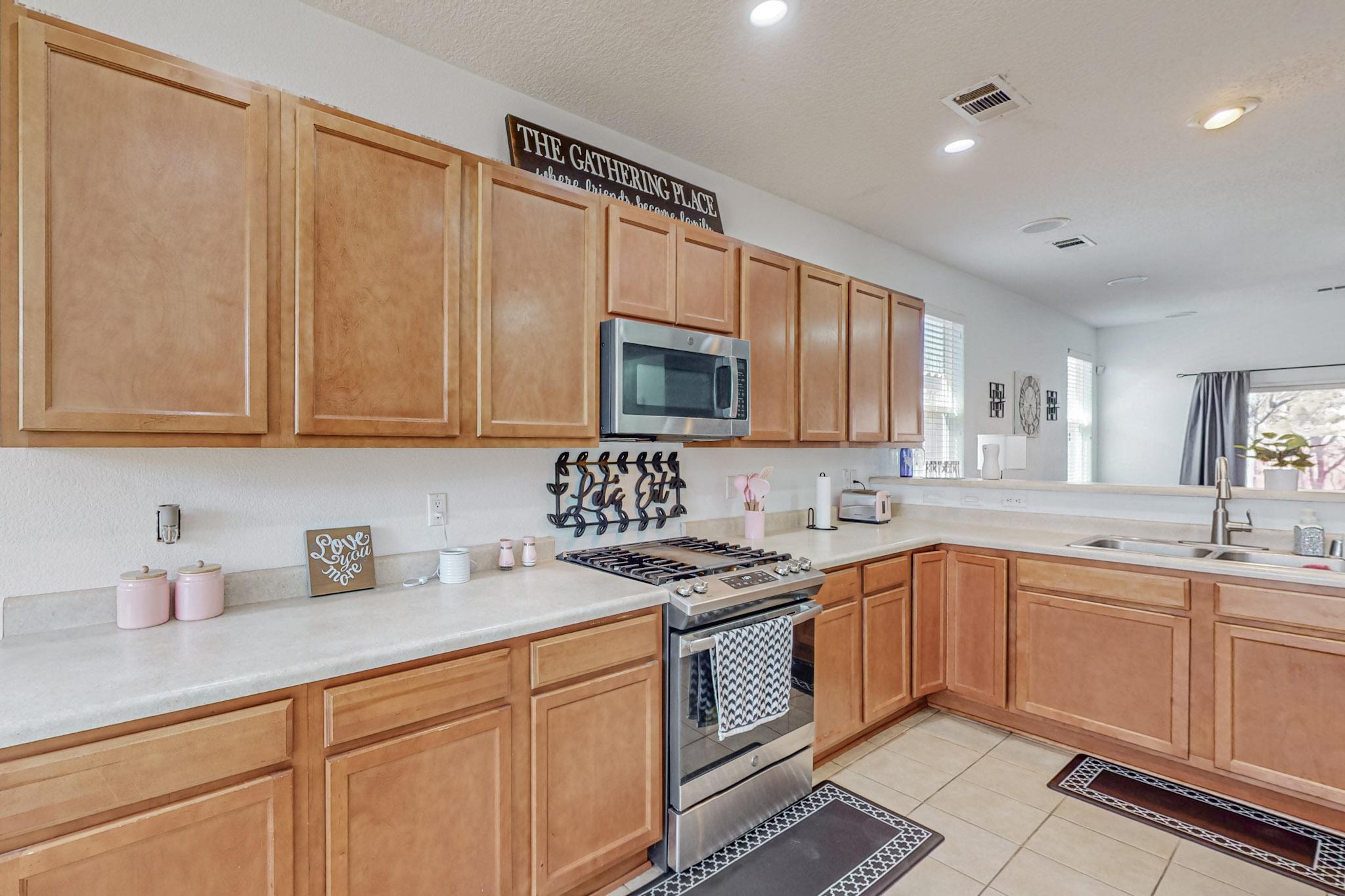 3509 Tierra Abierta Place NE