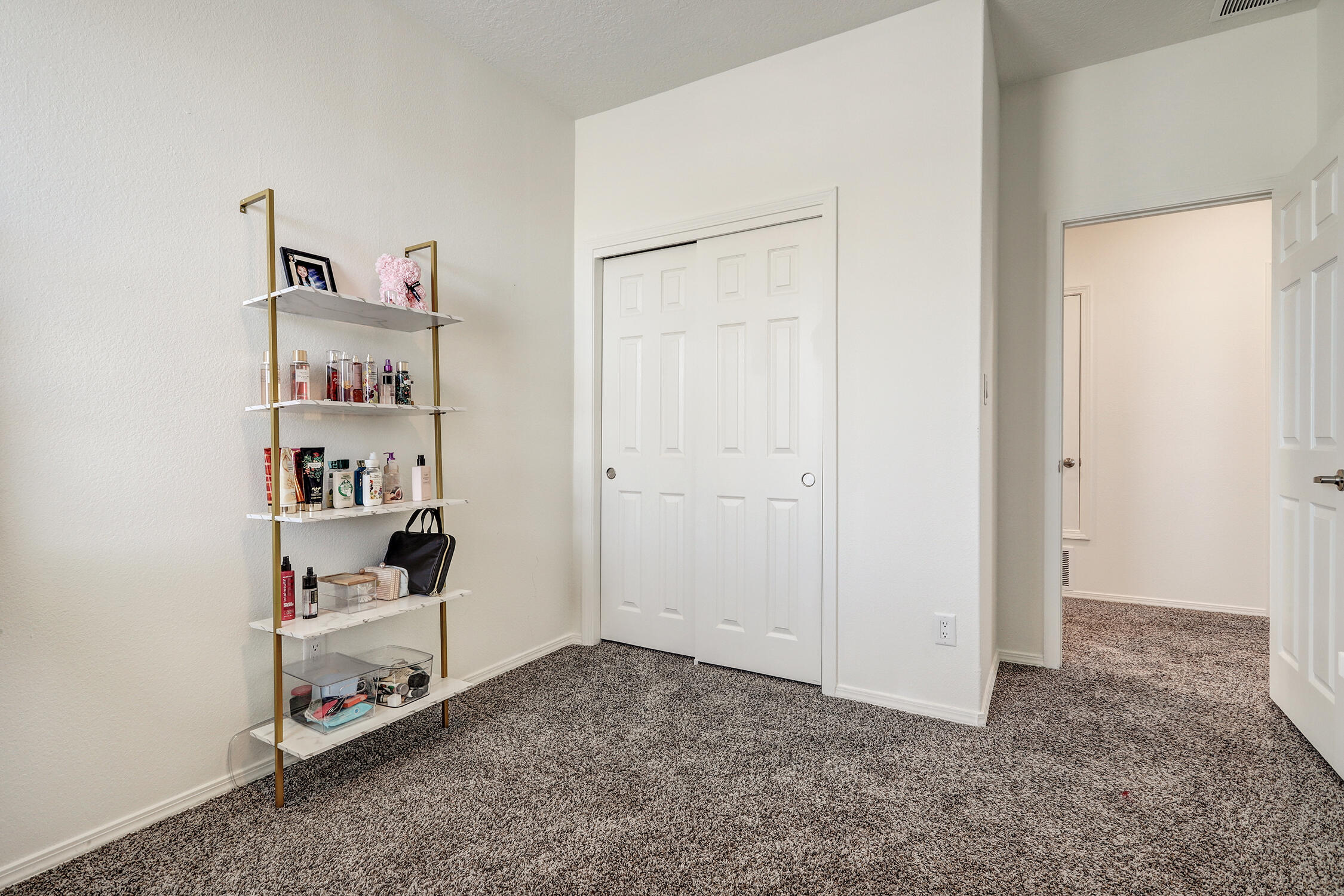 2665 Camino Plata Loop NE