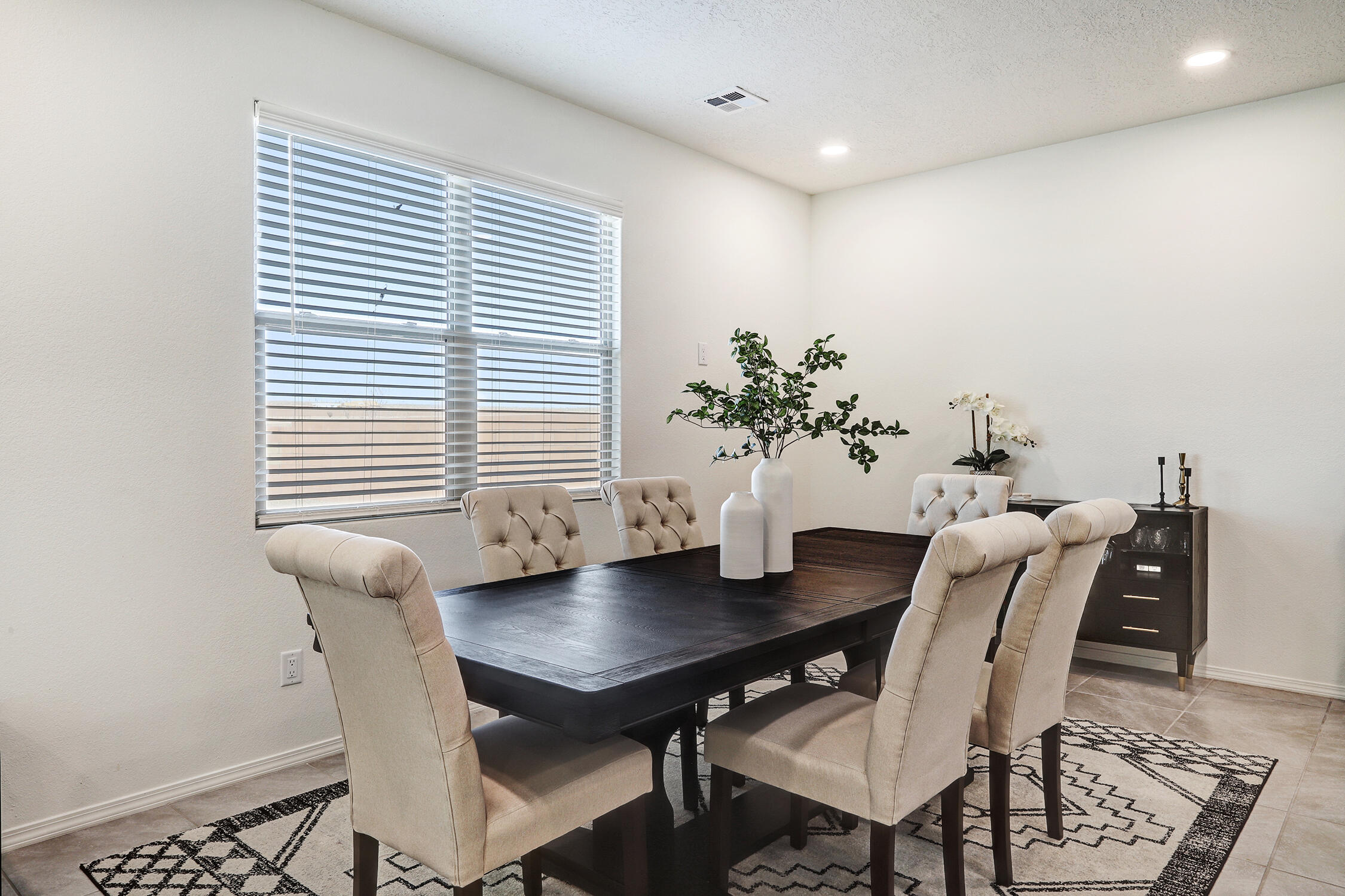 2665 Camino Plata Loop NE