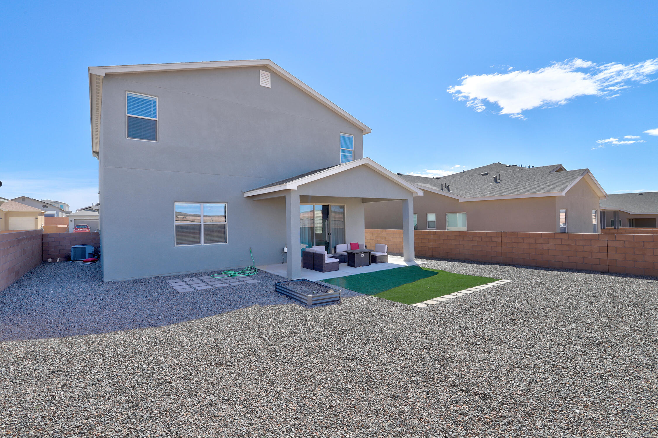 2665 Camino Plata Loop NE