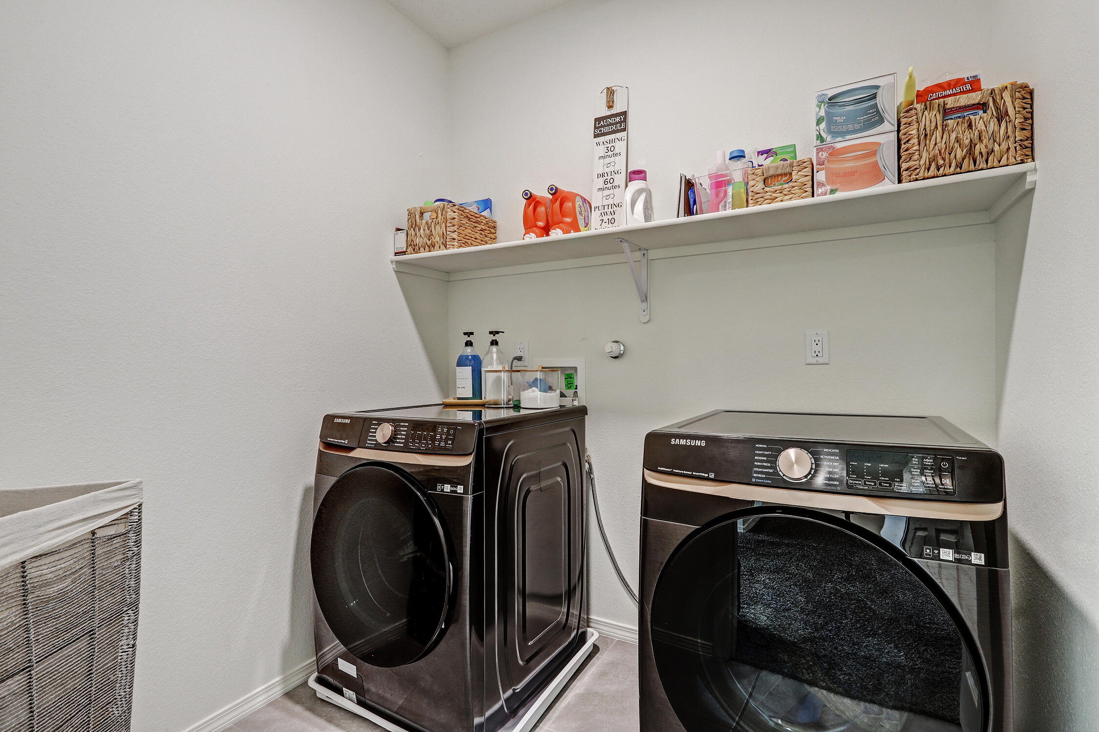 2665 Camino Plata Loop NE