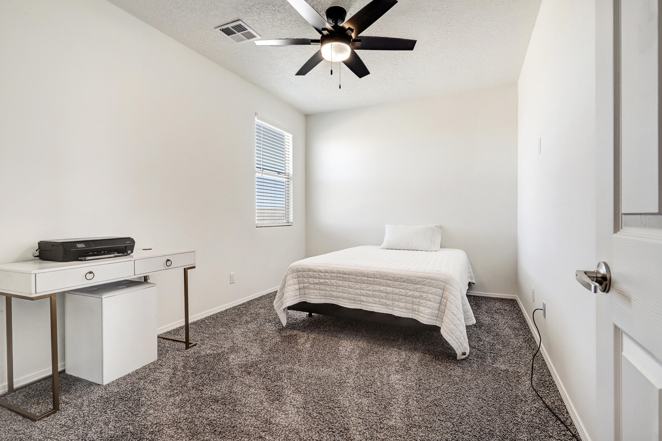 2665 Camino Plata Loop NE