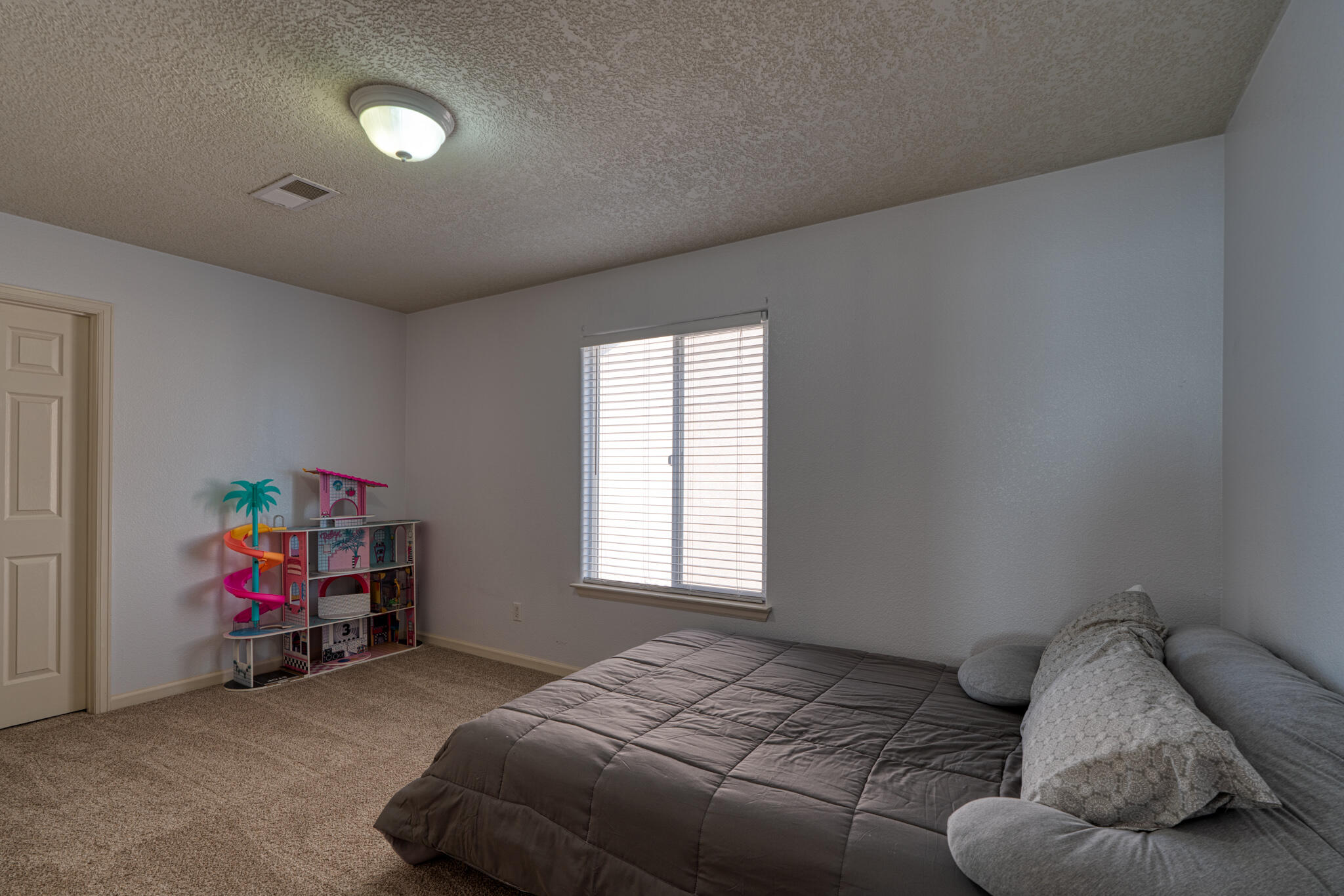 1332 Summer Breeze Drive NW