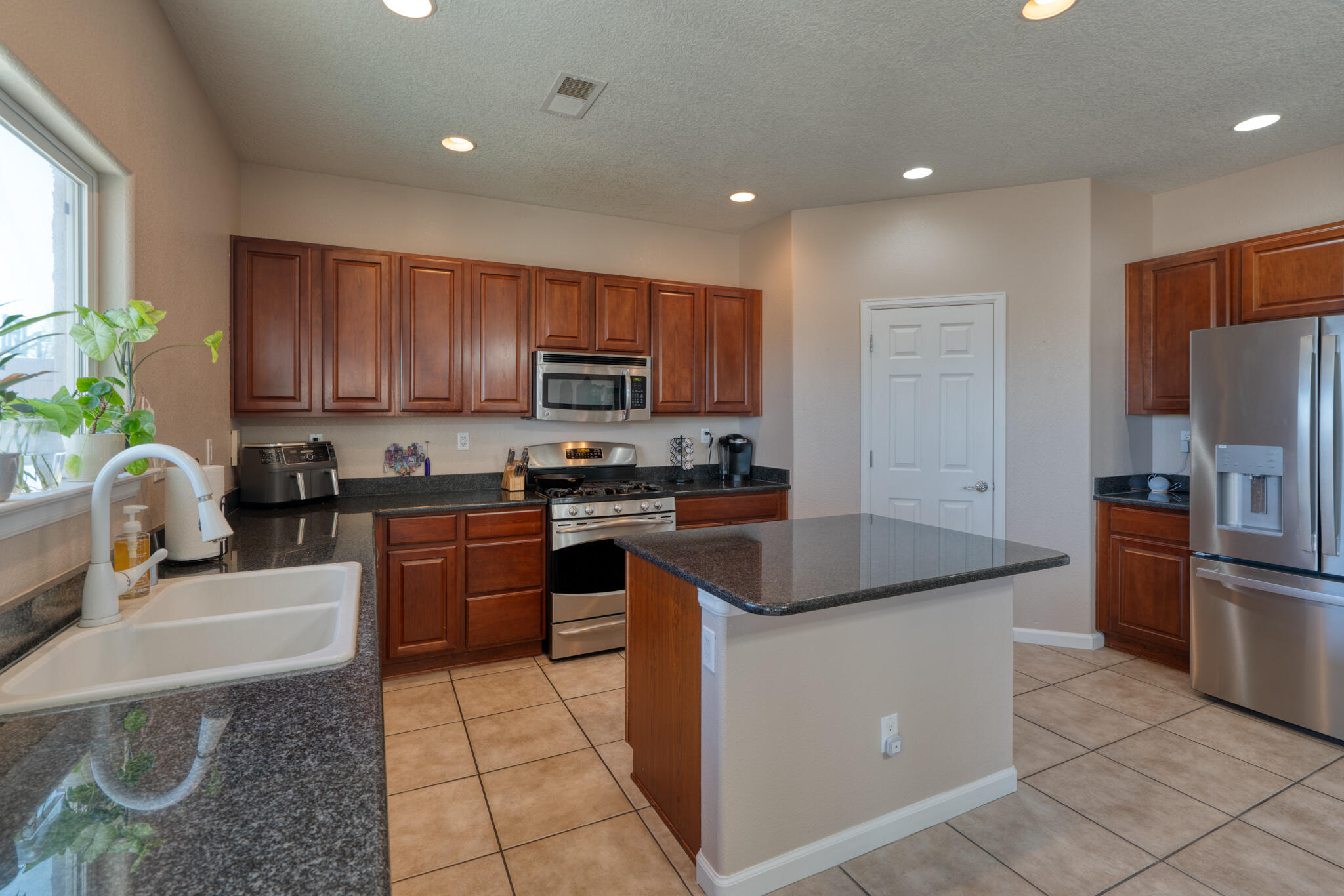 1332 Summer Breeze Drive NW