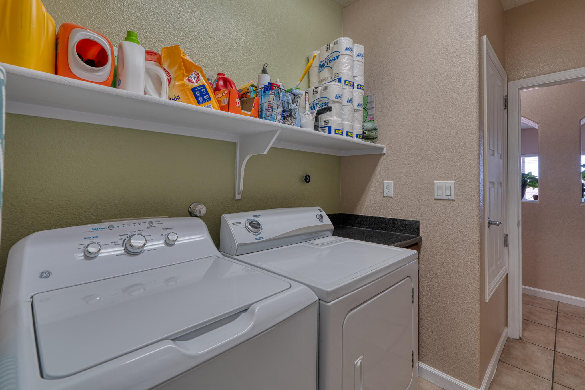 1332 Summer Breeze Drive NW