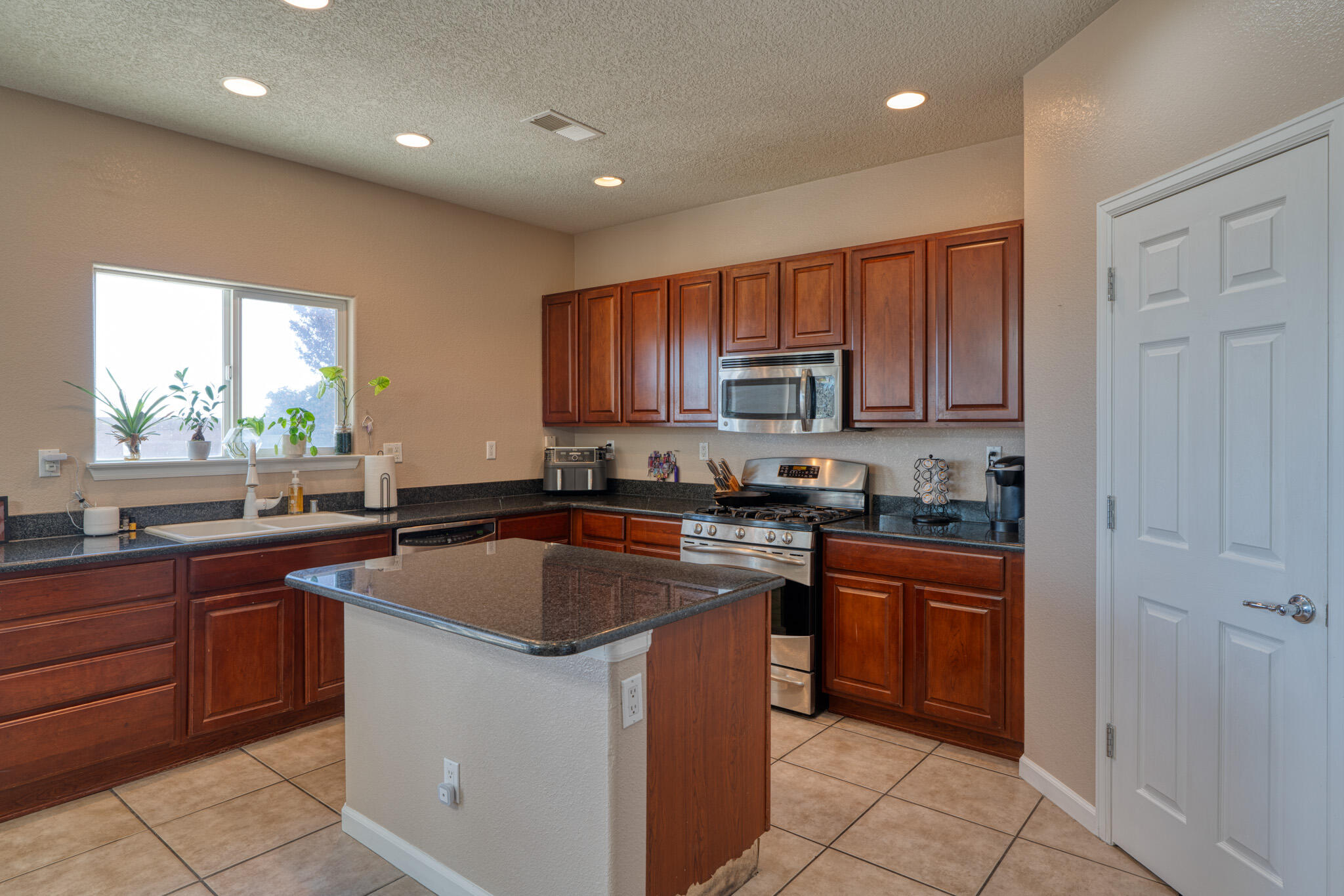 1332 Summer Breeze Drive NW