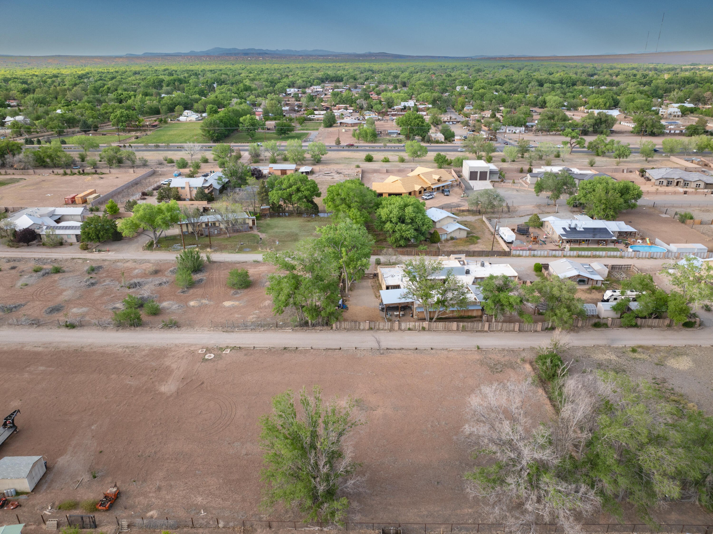 808 Camino Del Prado NW