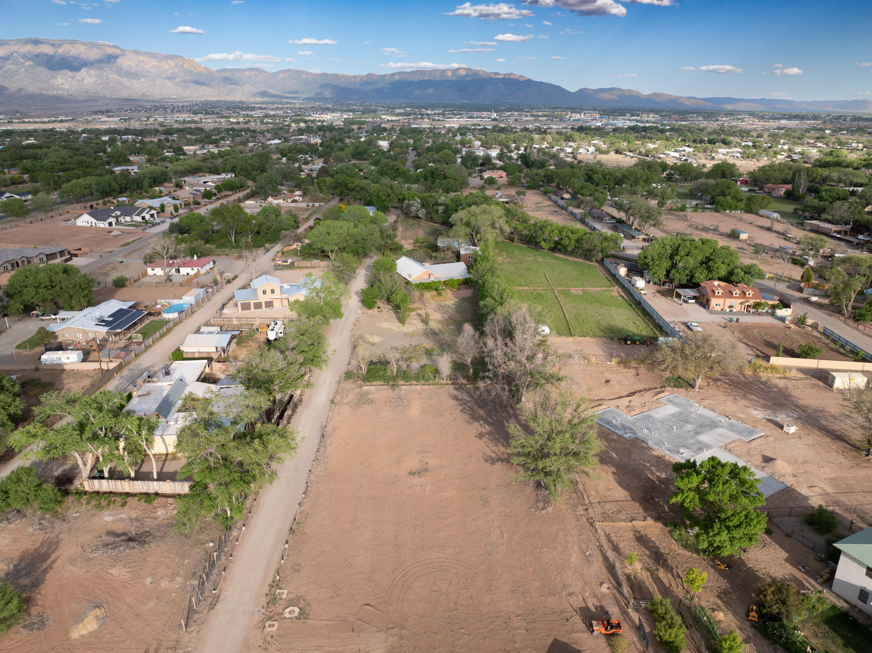 808 Camino Del Prado NW