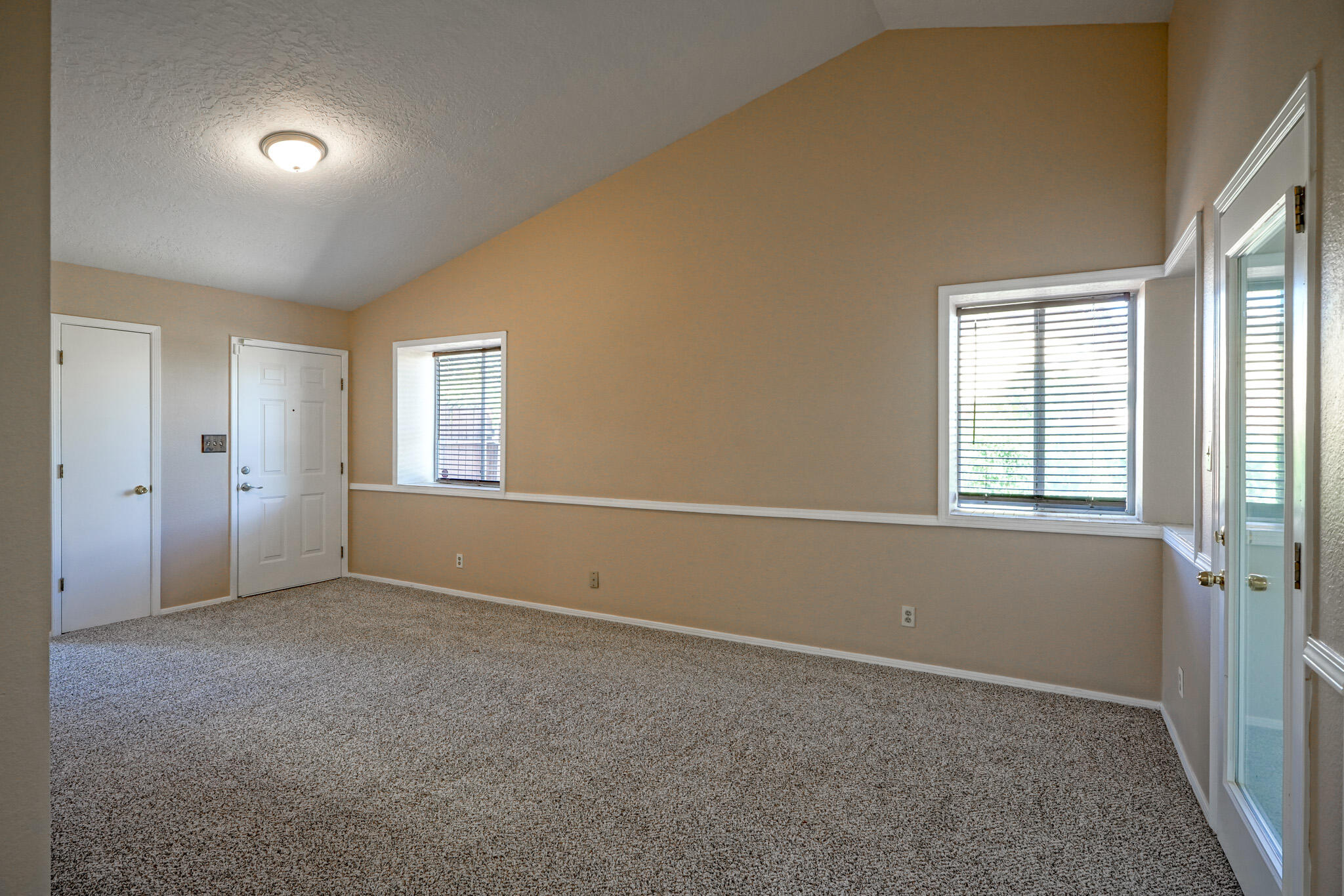 5048 Bogart Street NW