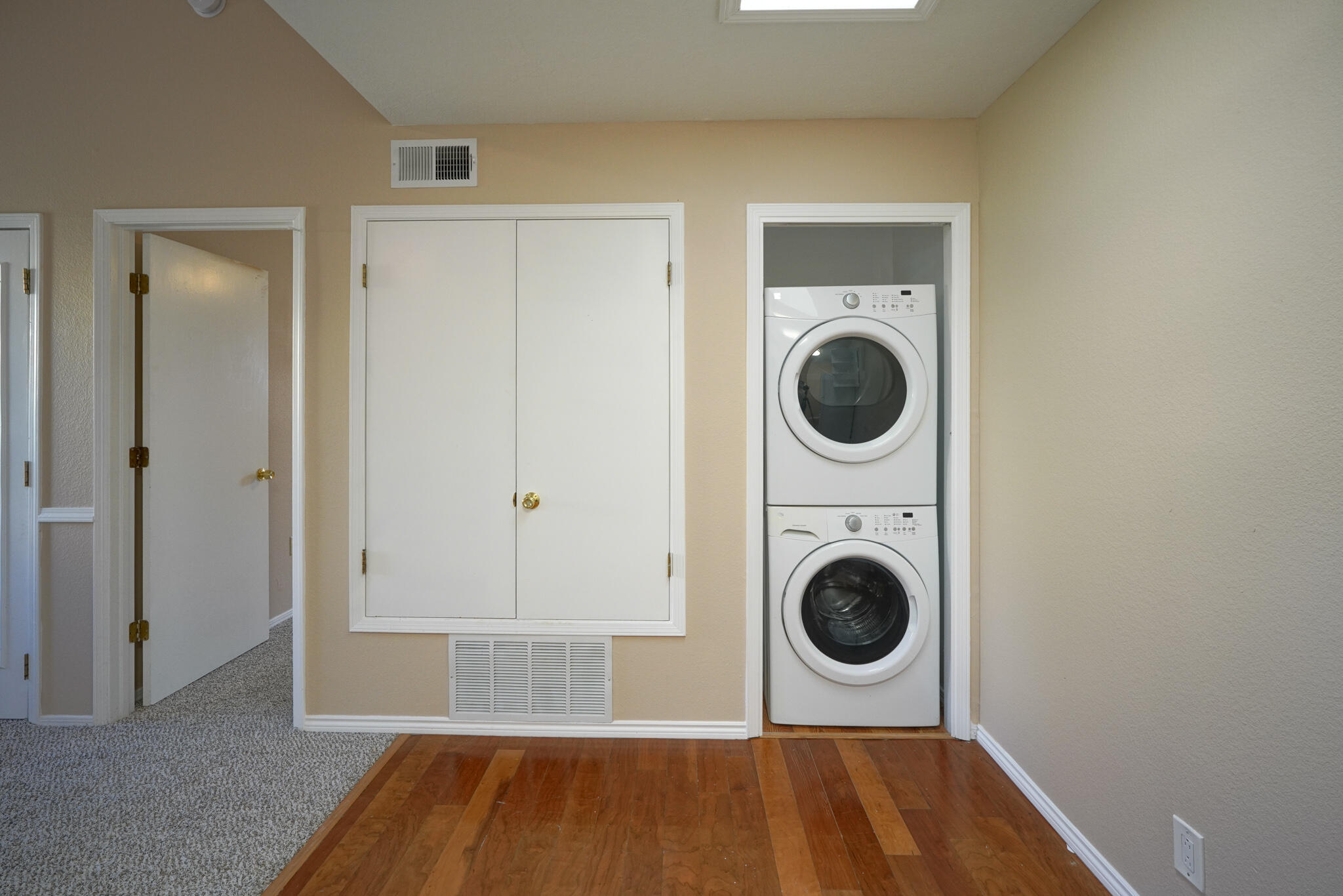 5048 Bogart Street NW