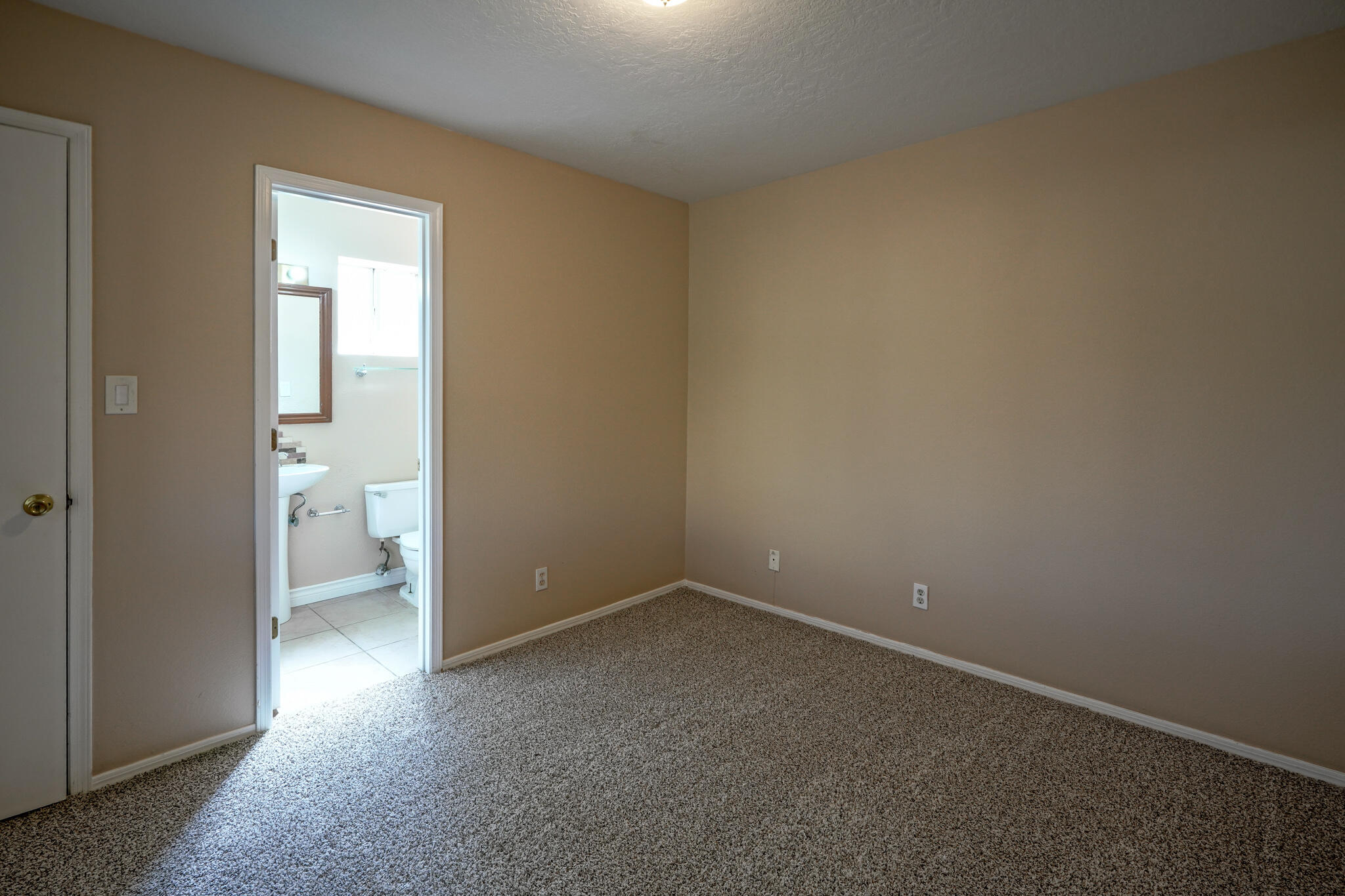 5048 Bogart Street NW