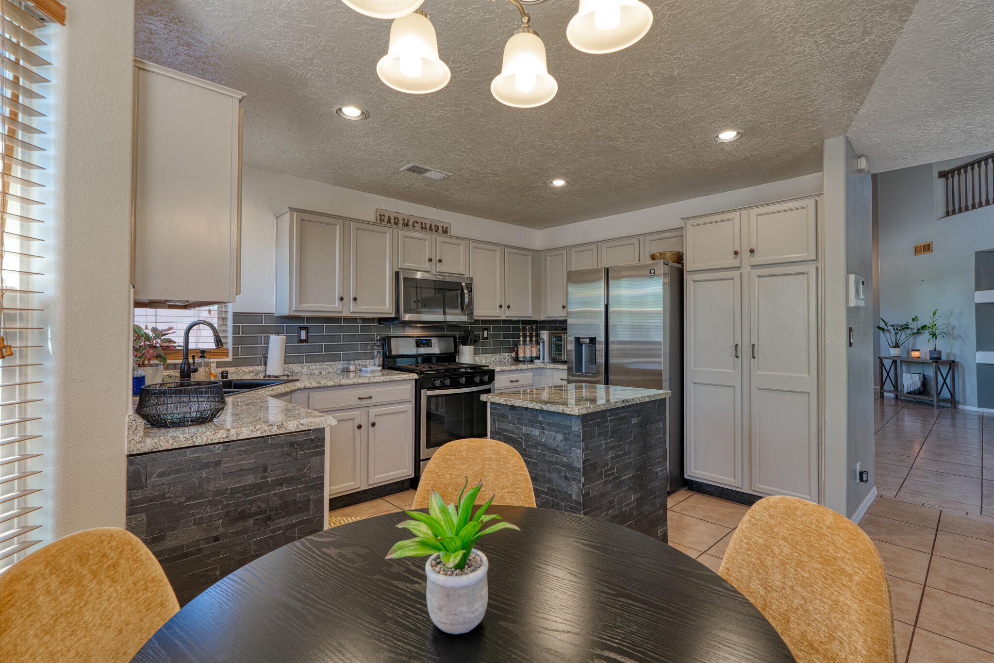 10902 Sandman Drive NW