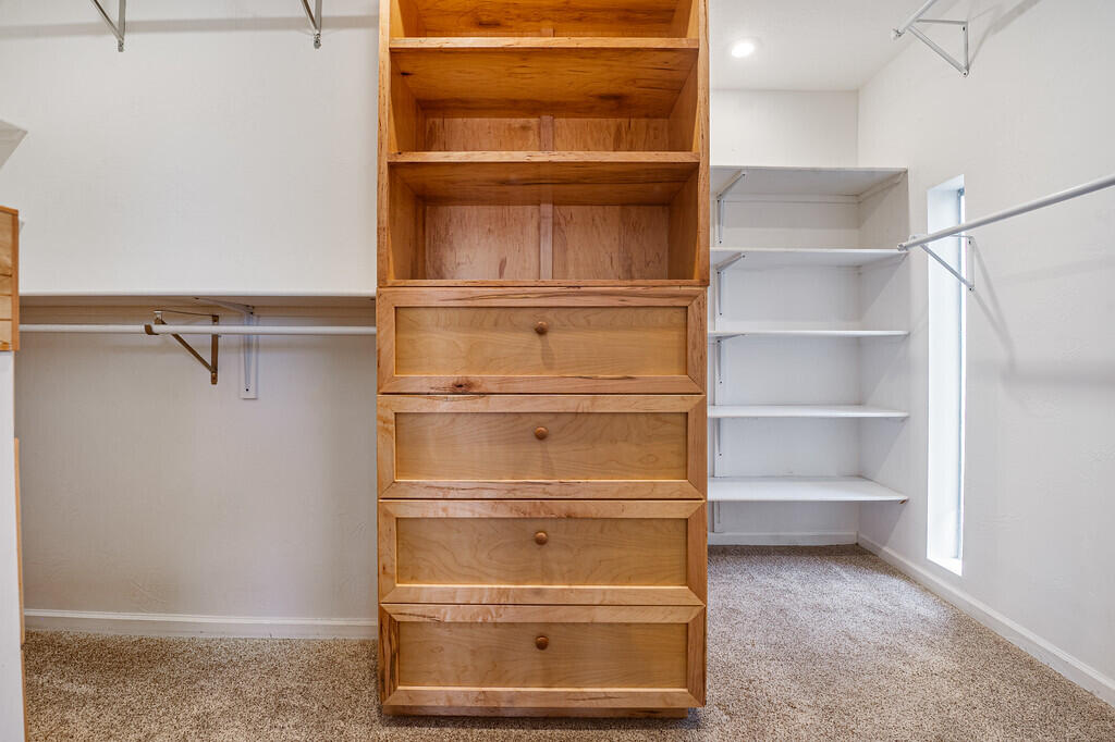 12909 Chitalpa Place NE