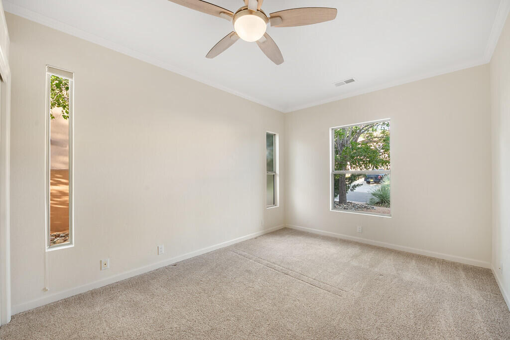 12909 Chitalpa Place NE