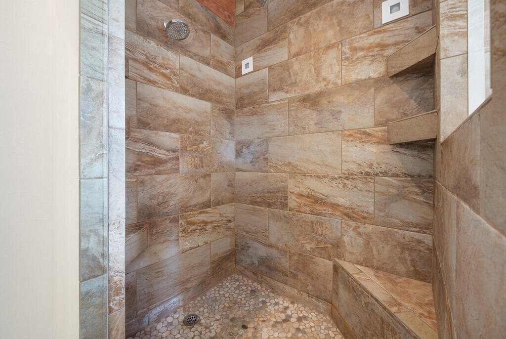 12909 Chitalpa Place NE