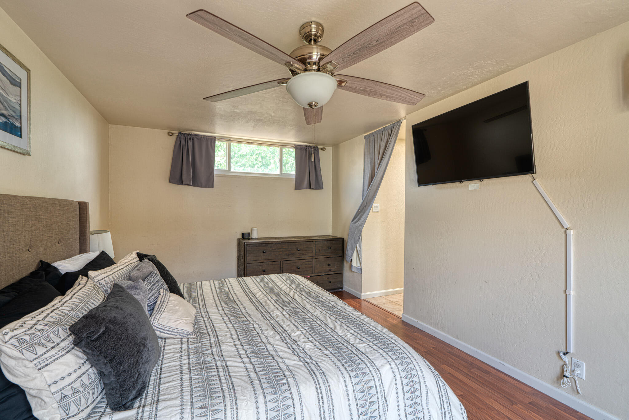 1822 Tramway Terrace Loop NE