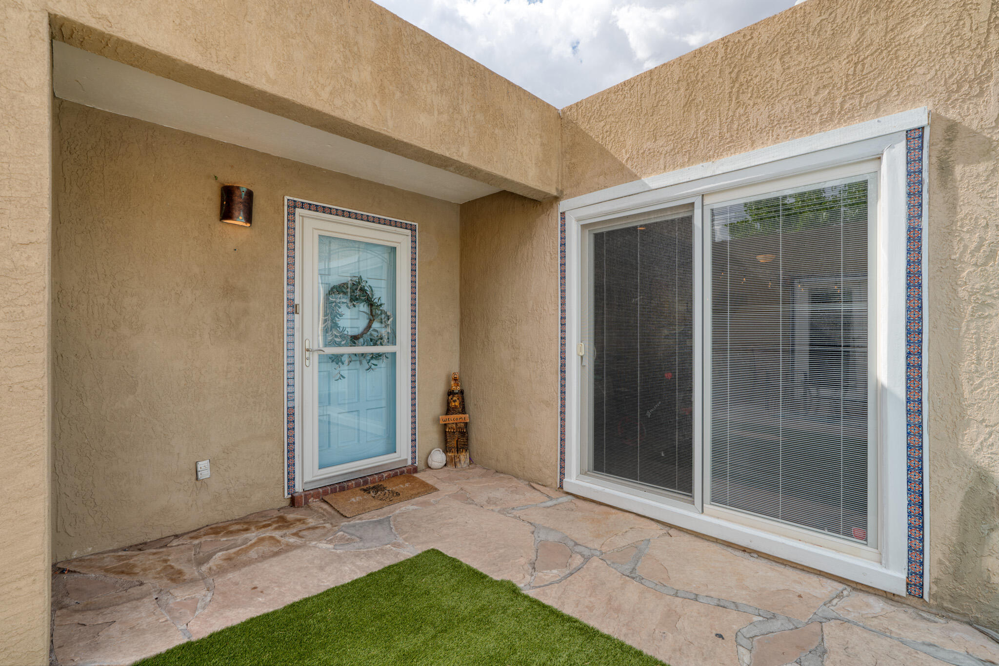 1822 Tramway Terrace Loop NE