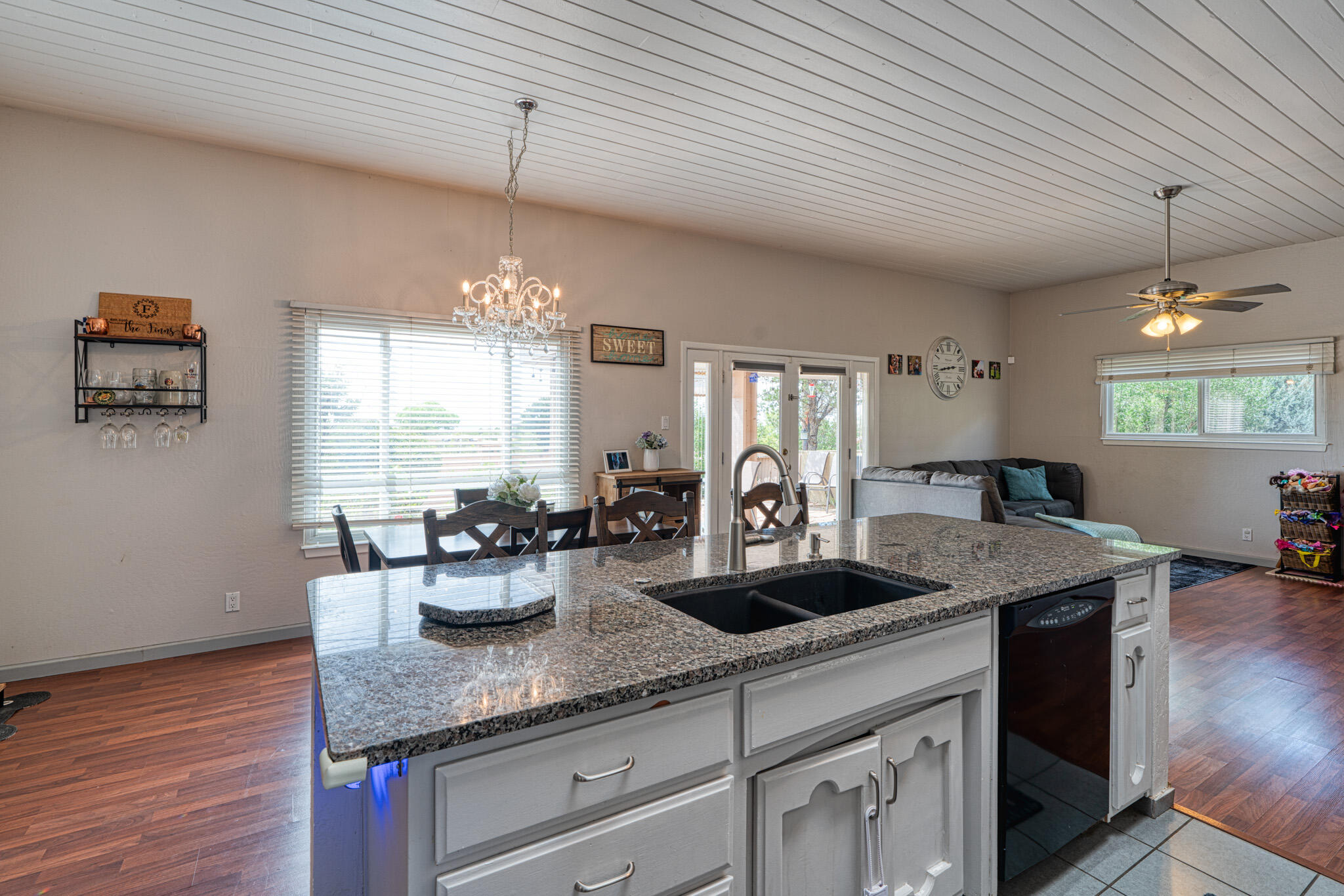 1822 Tramway Terrace Loop NE