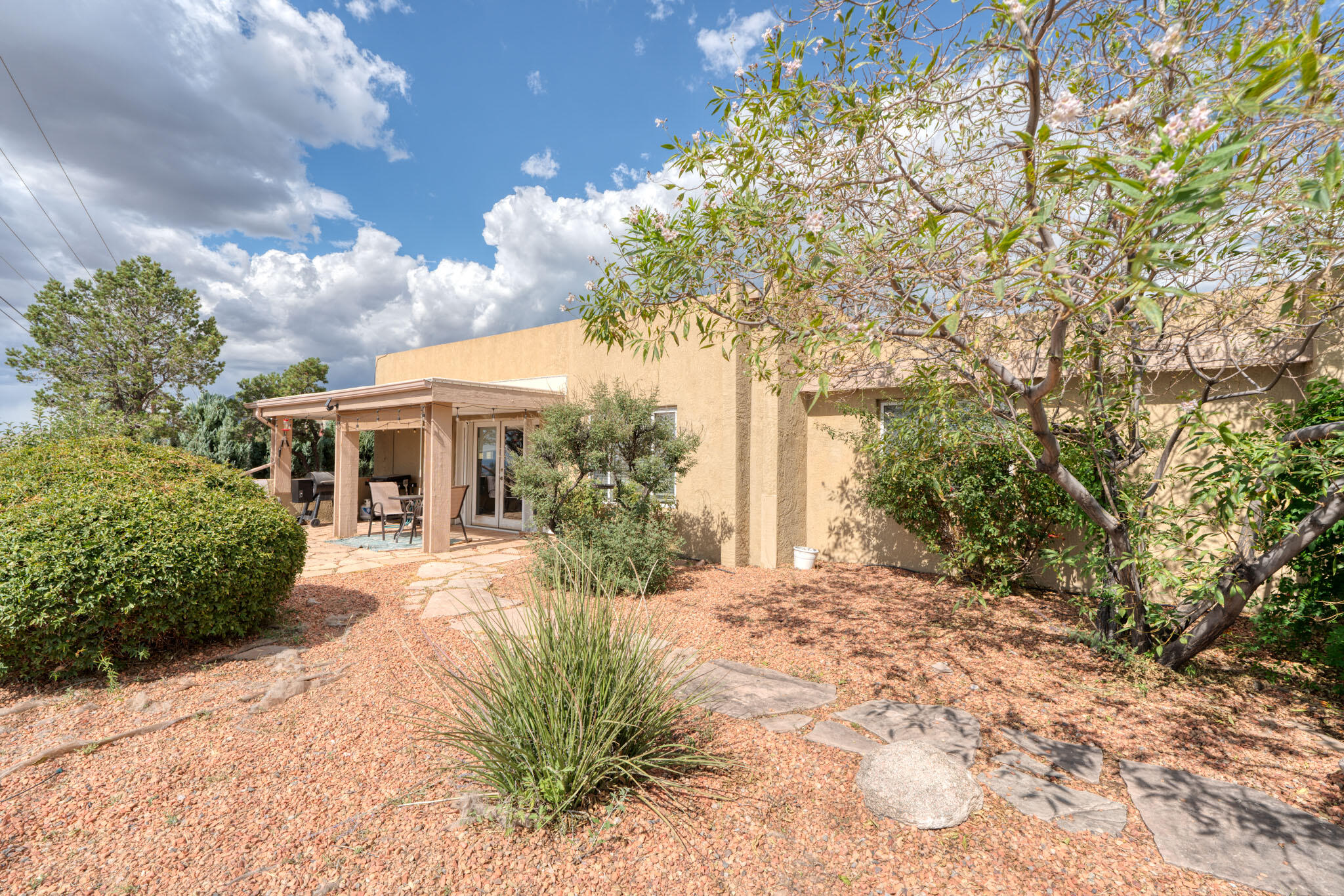 1822 Tramway Terrace Loop NE