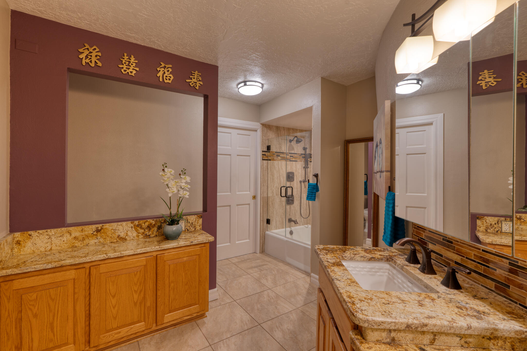 709 PARKSIDE Drive NE