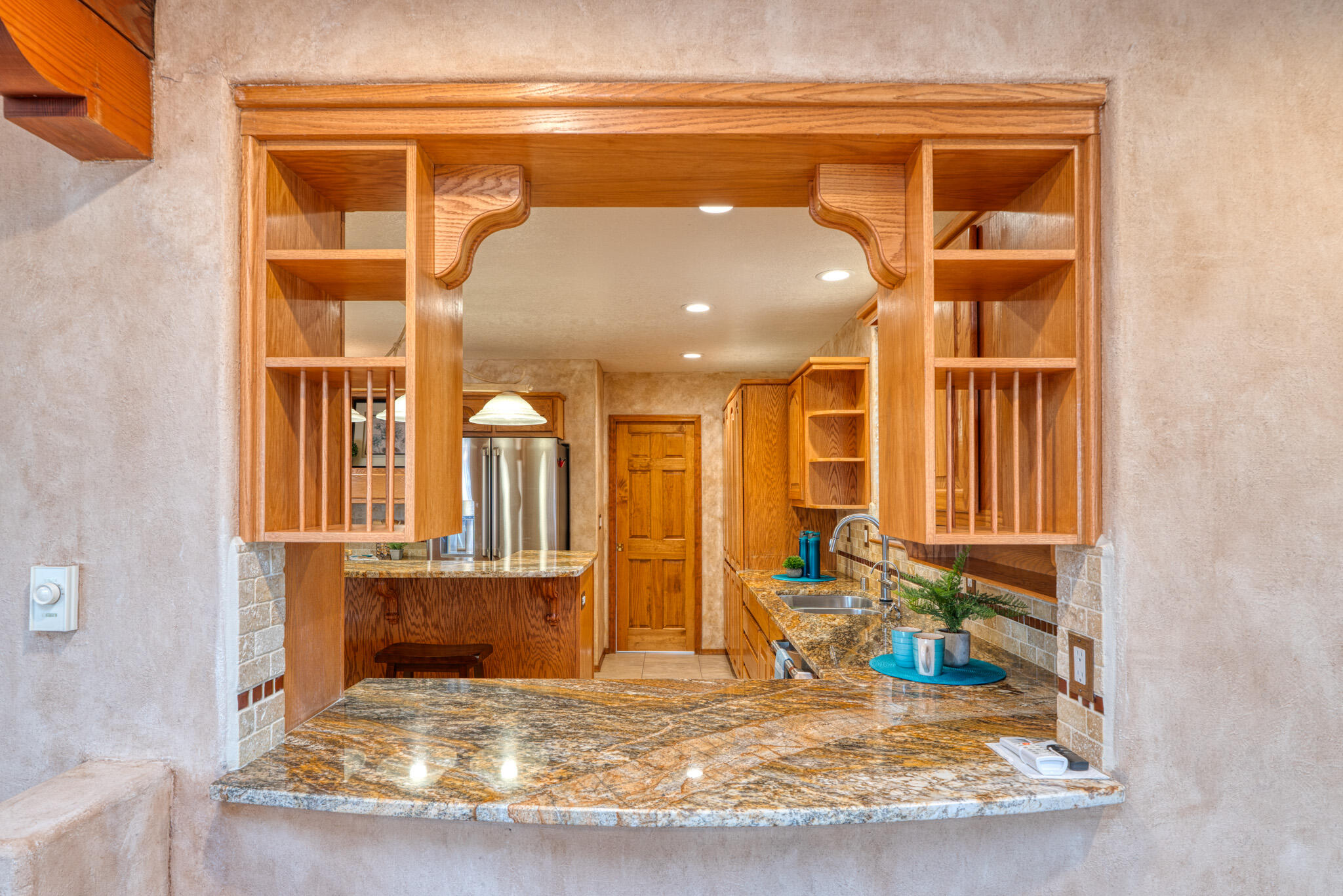 709 PARKSIDE Drive NE