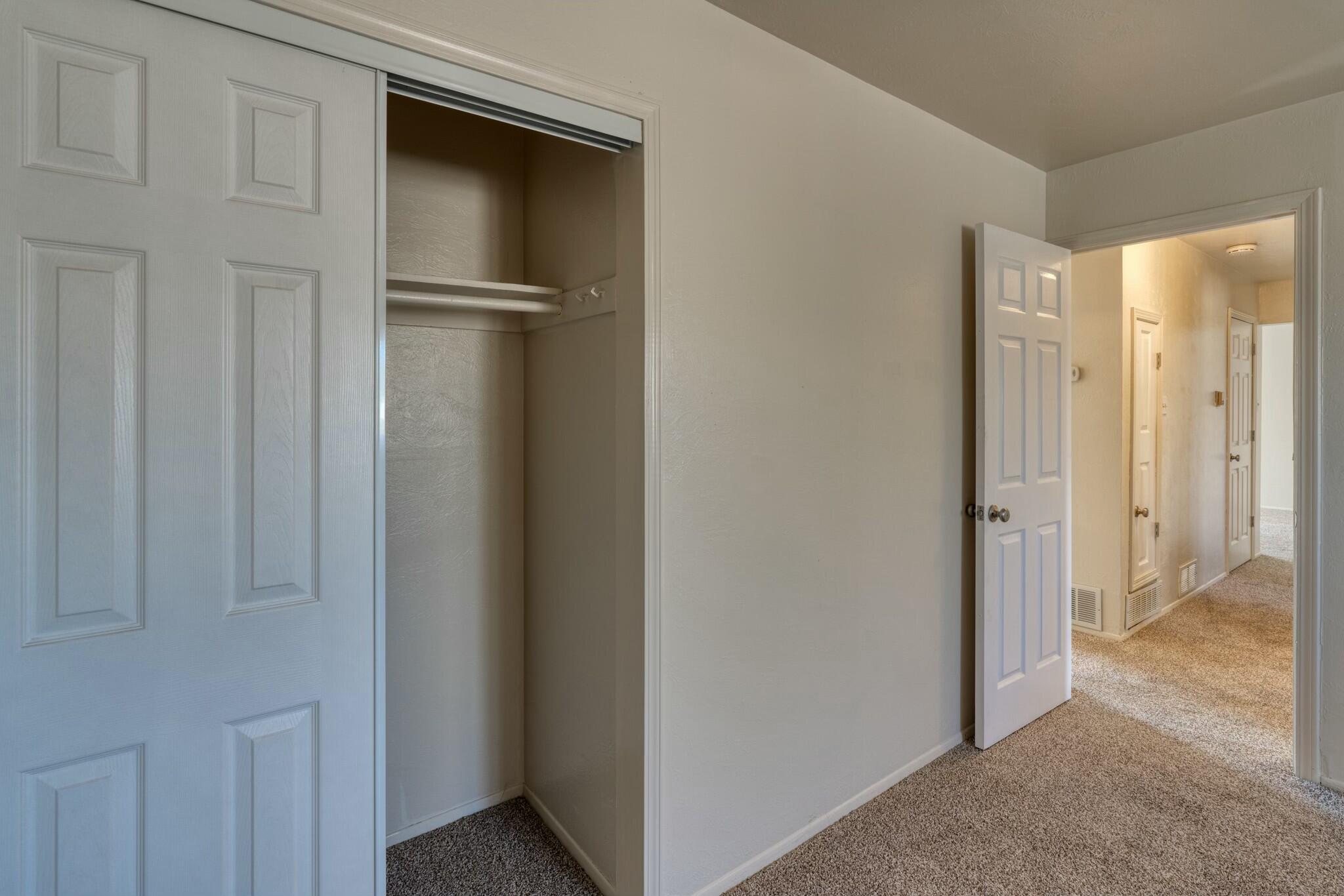 3807 ALTA MONTE Avenue