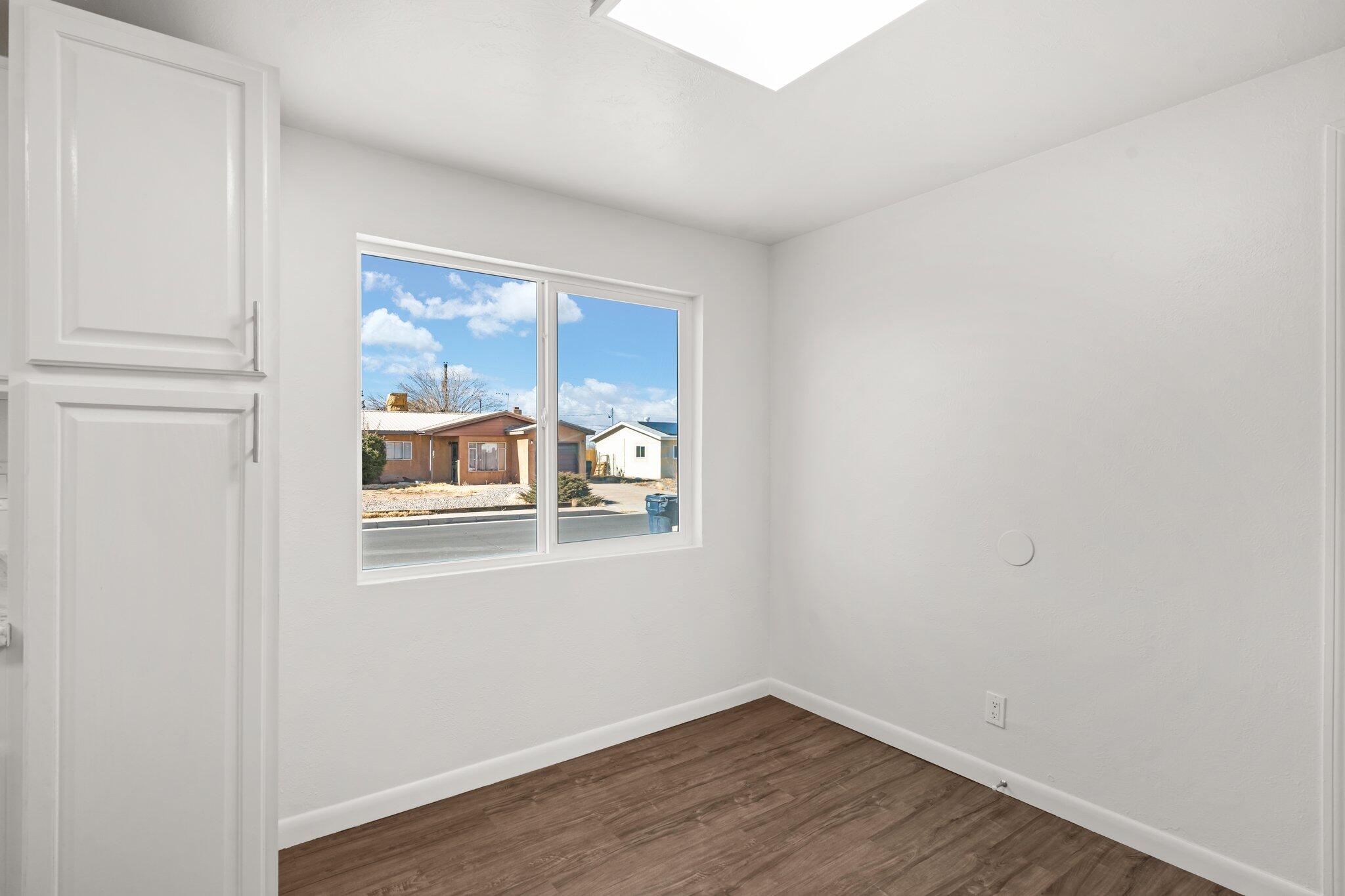 1708 TOMASITA Street NE