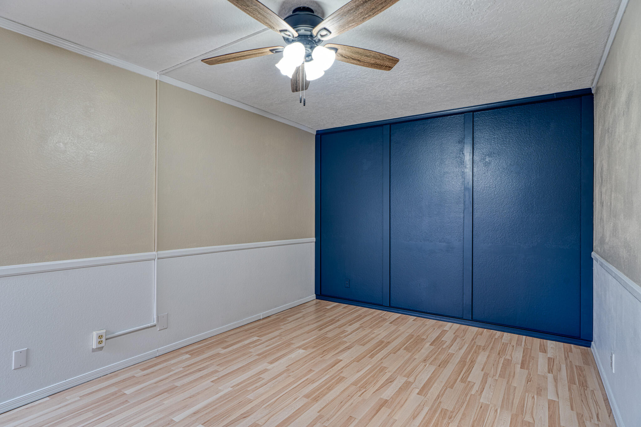 1535 VALLEY VISTA Court SE