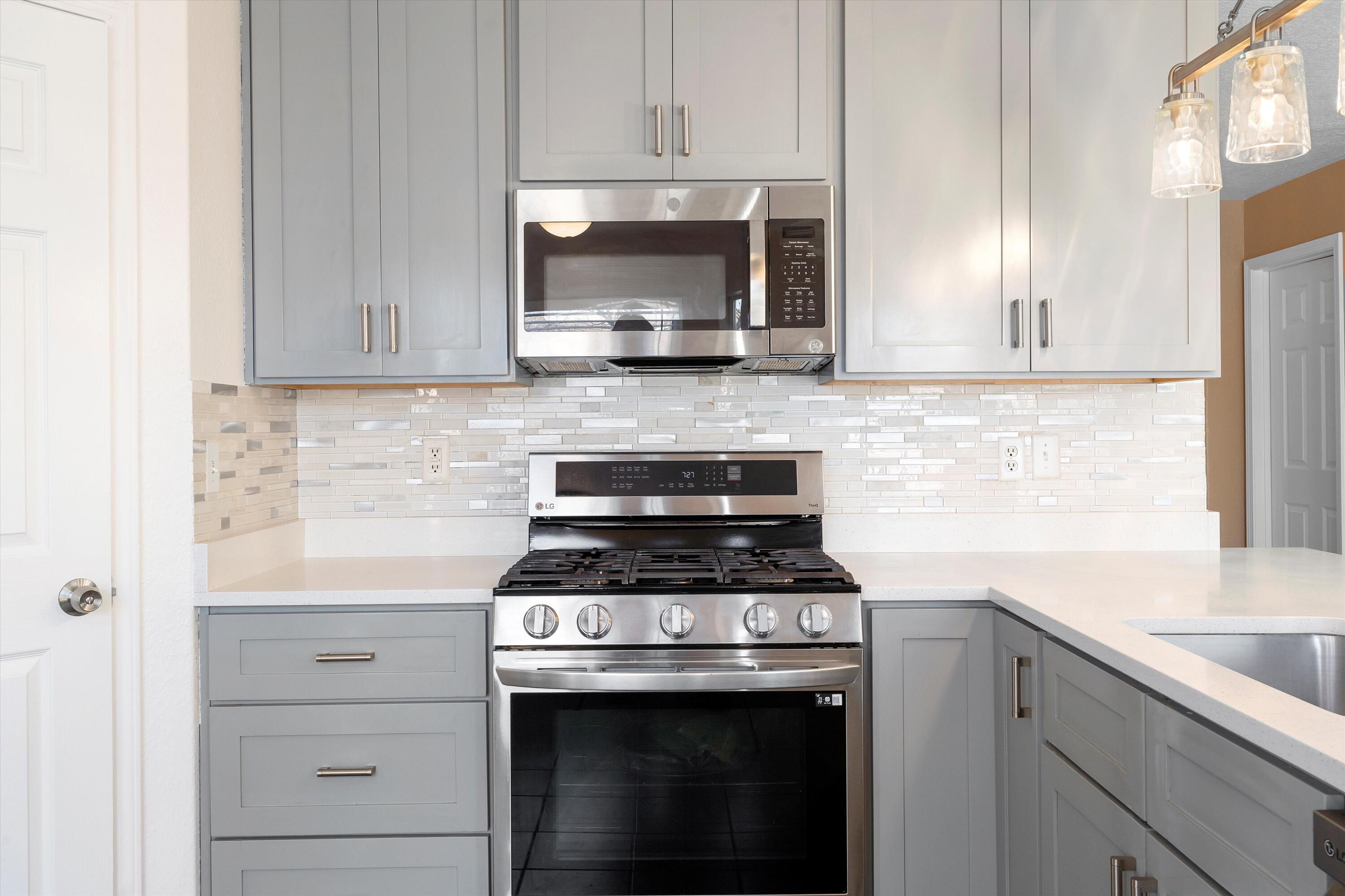 5801 DAY DREAMER Road NW