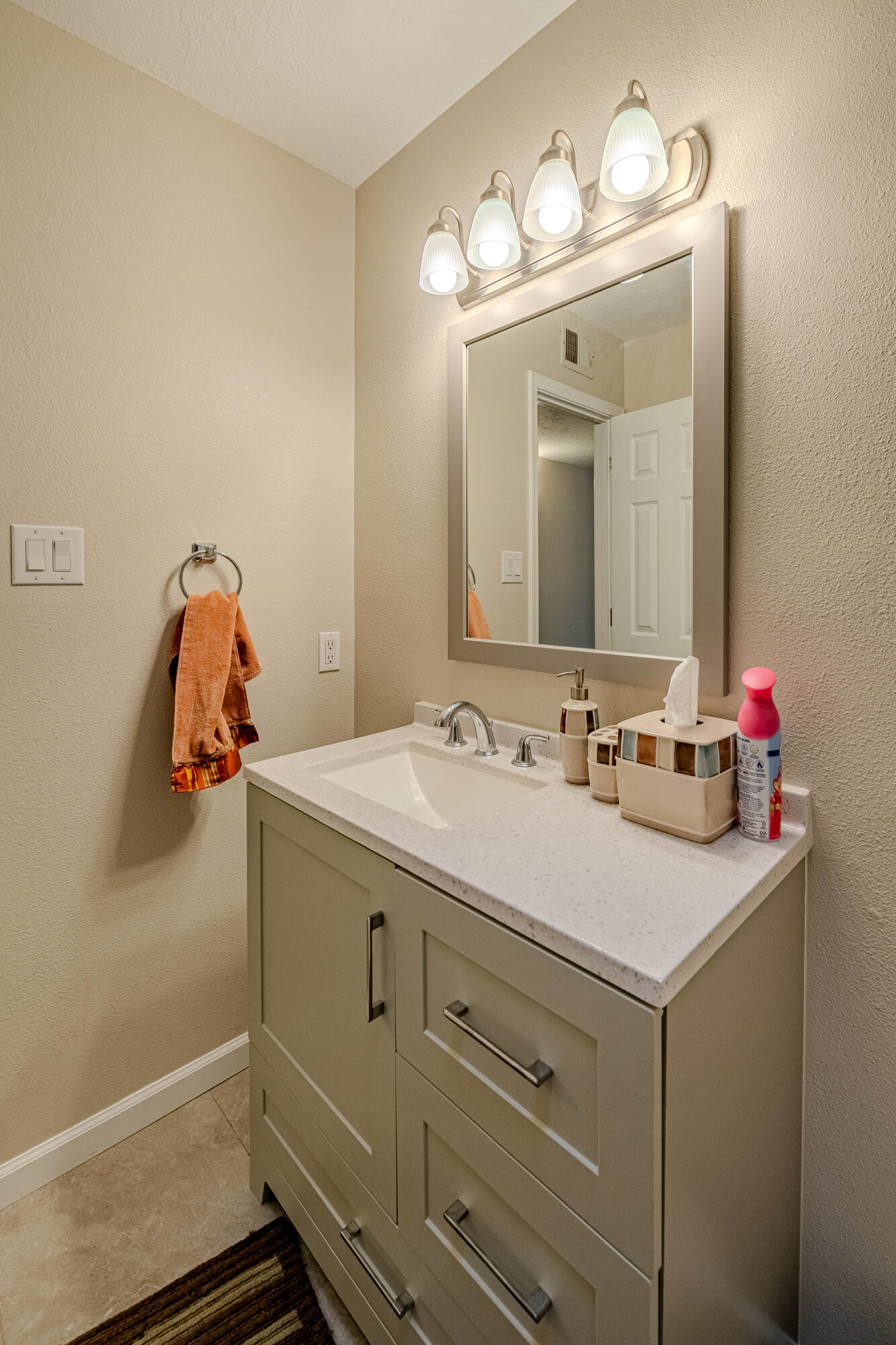 12928 EL VADO Avenue NE