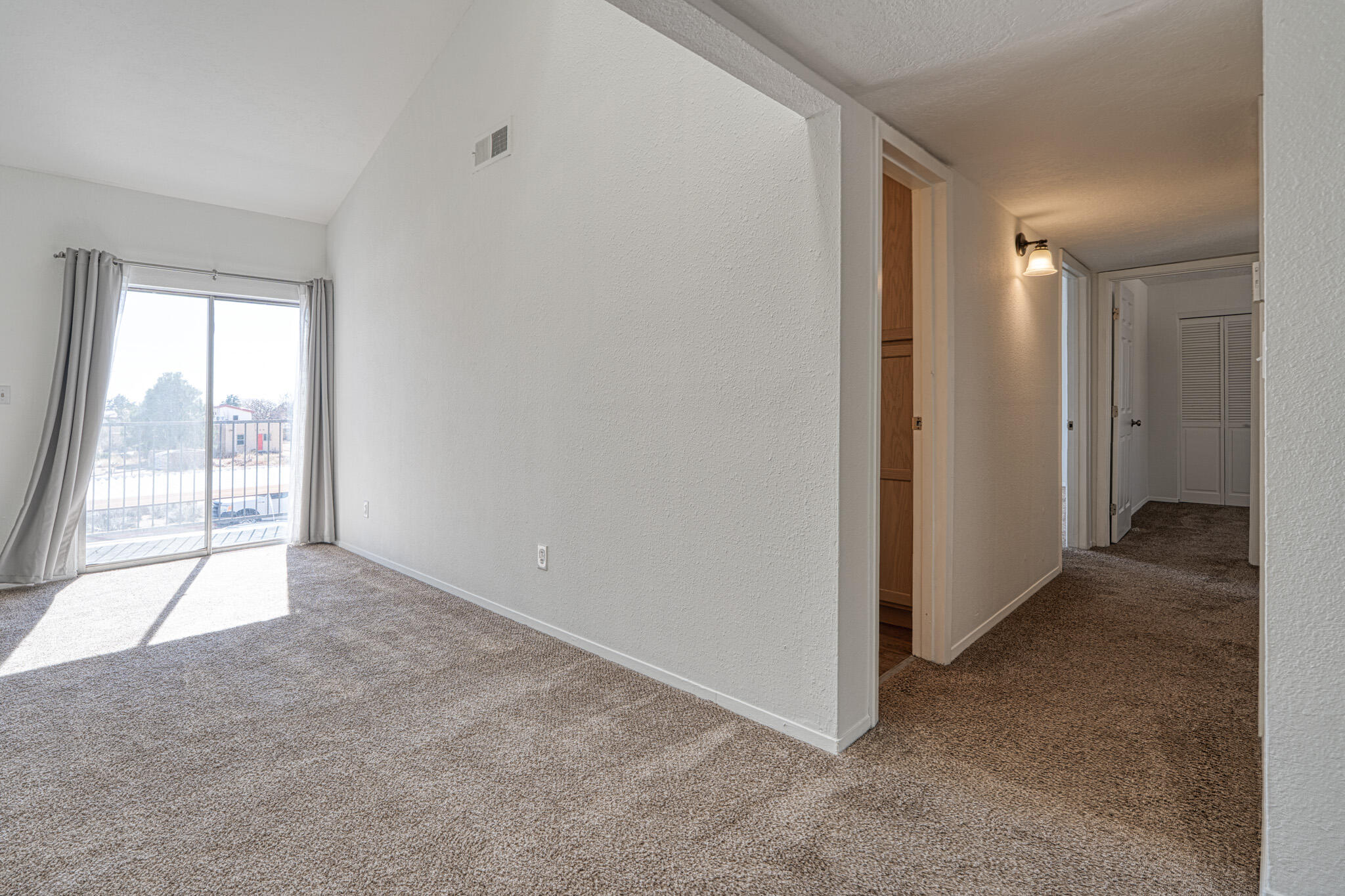 3501 JUAN TABO Boulevard NE E4