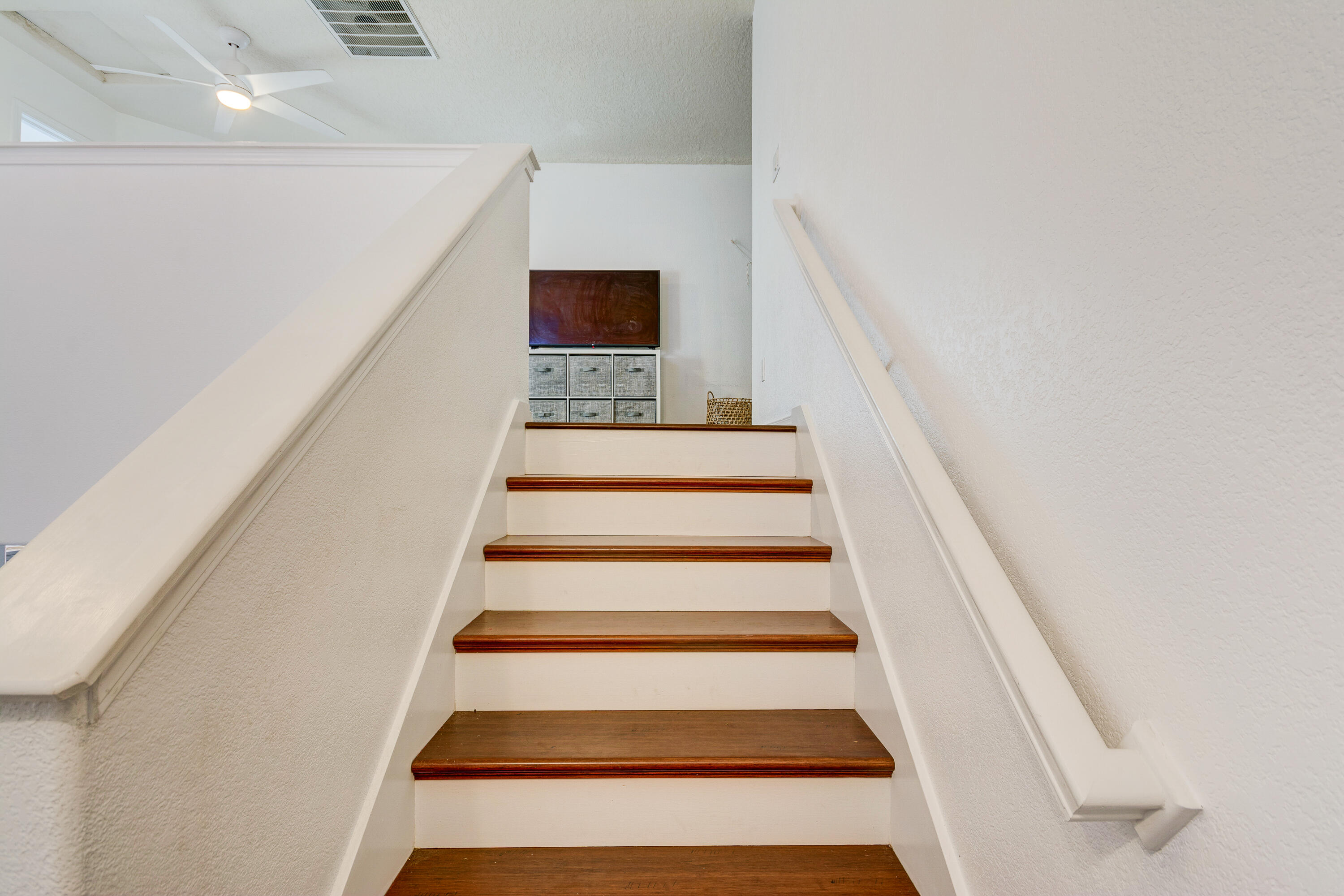 10527 Brookville Street NW