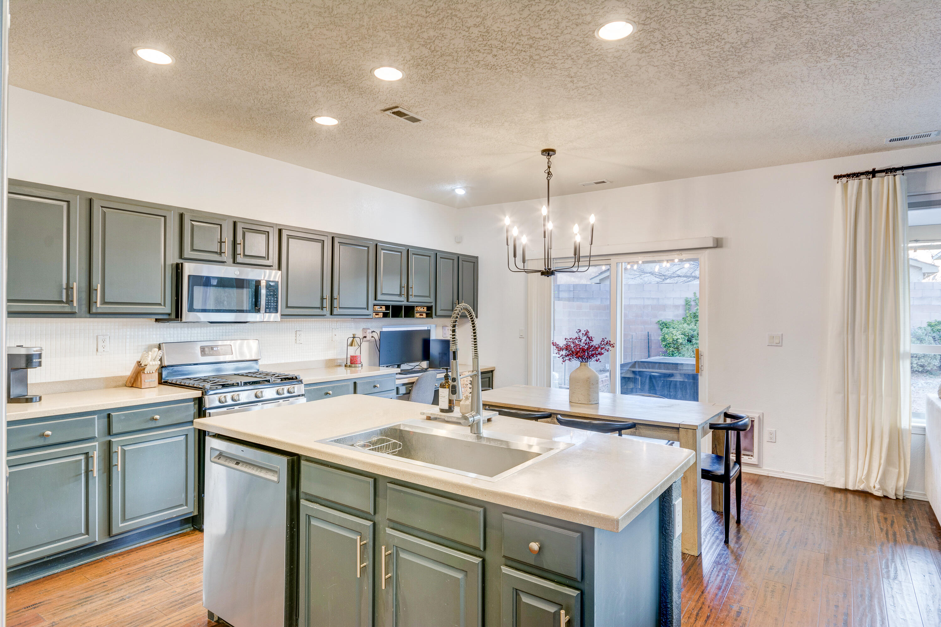 10527 Brookville Street NW