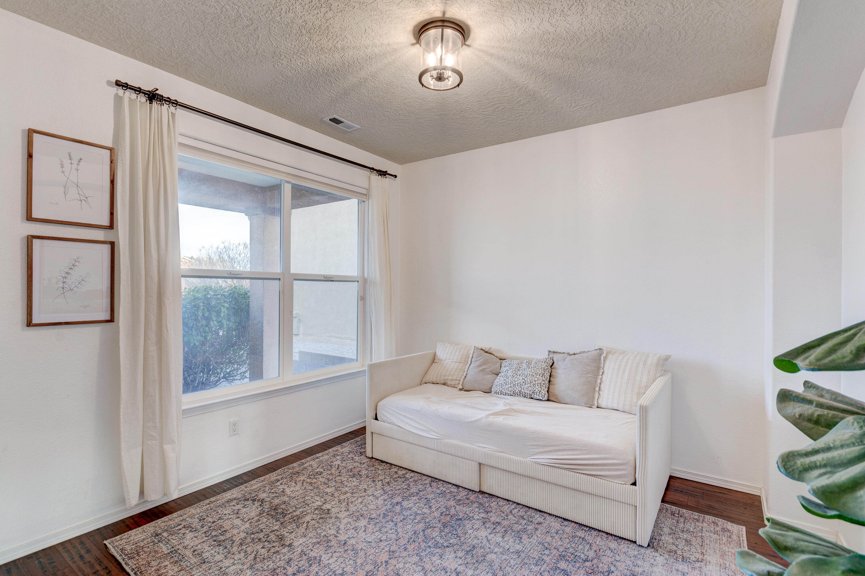 10527 Brookville Street NW