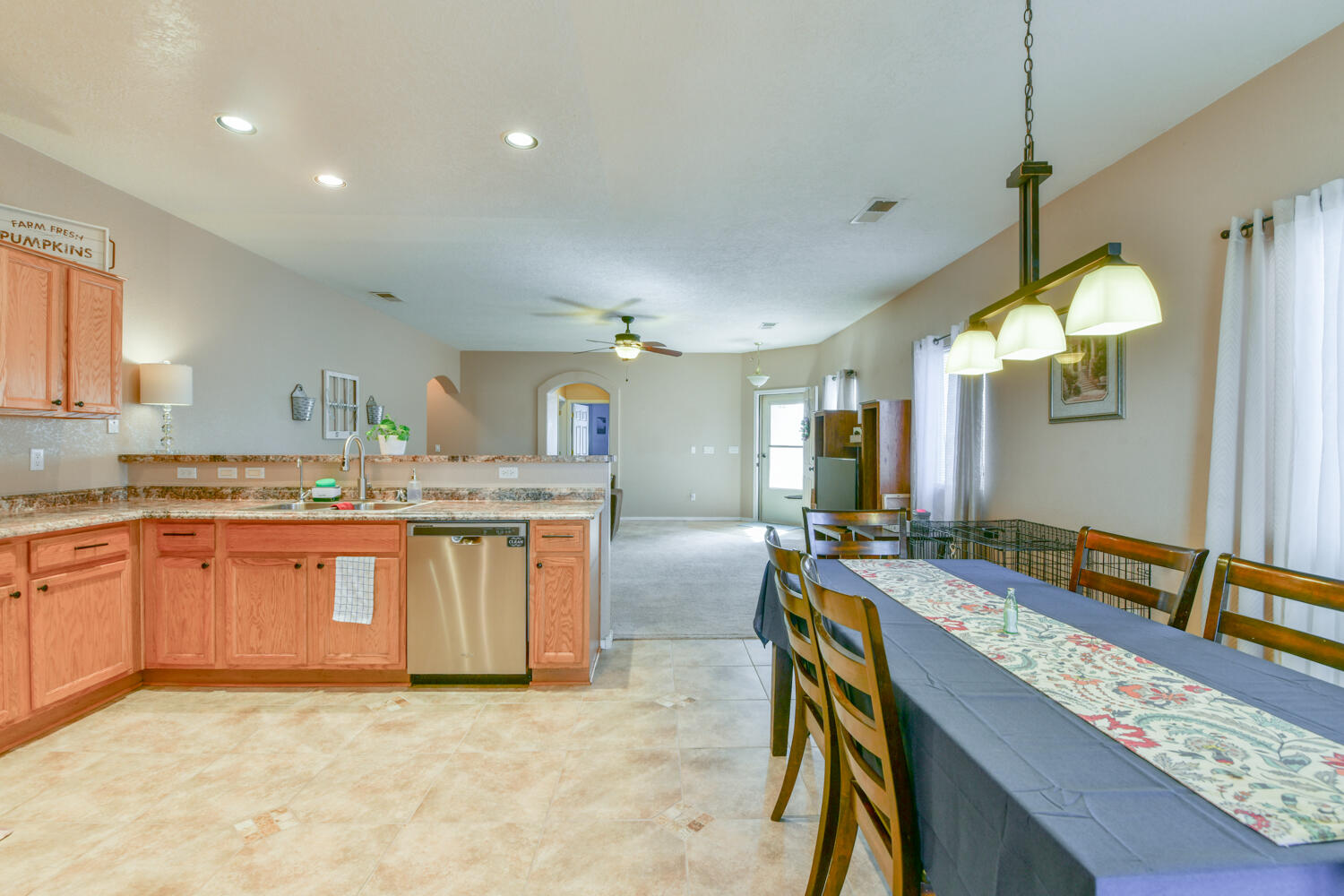 7223 SENECU Court NW