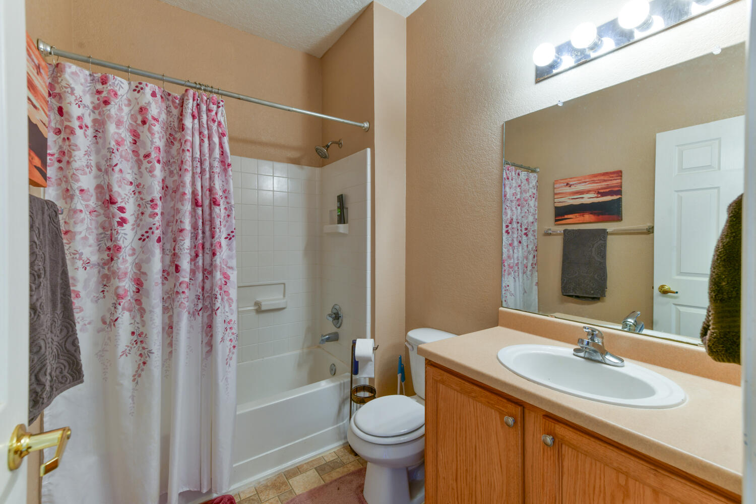 7223 SENECU Court NW