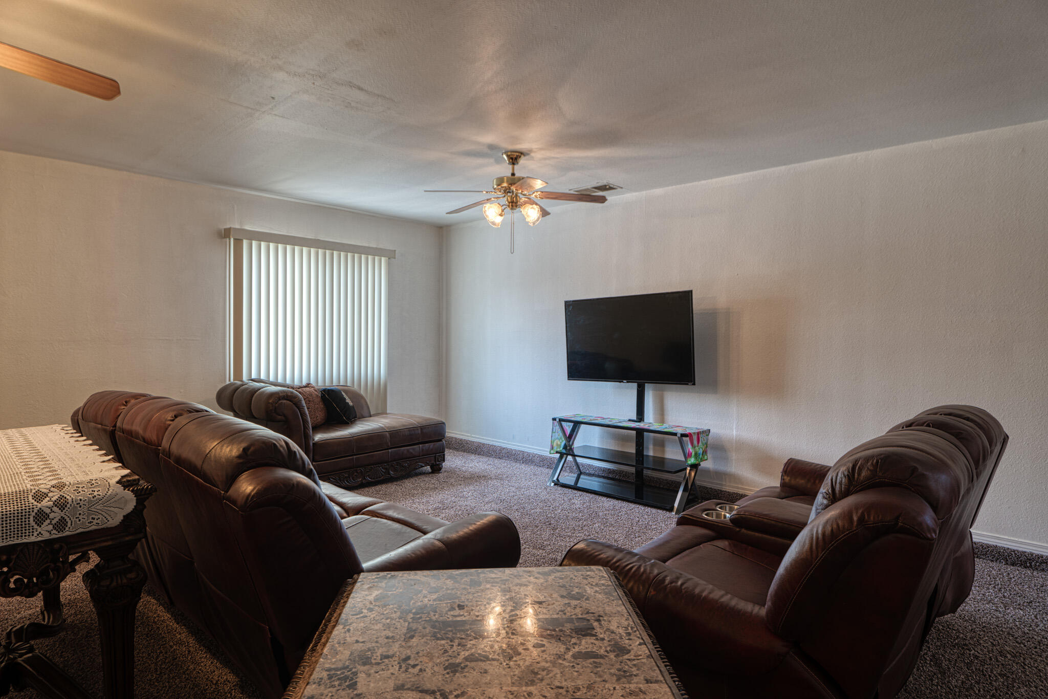 1706 ZICKERT Place NW