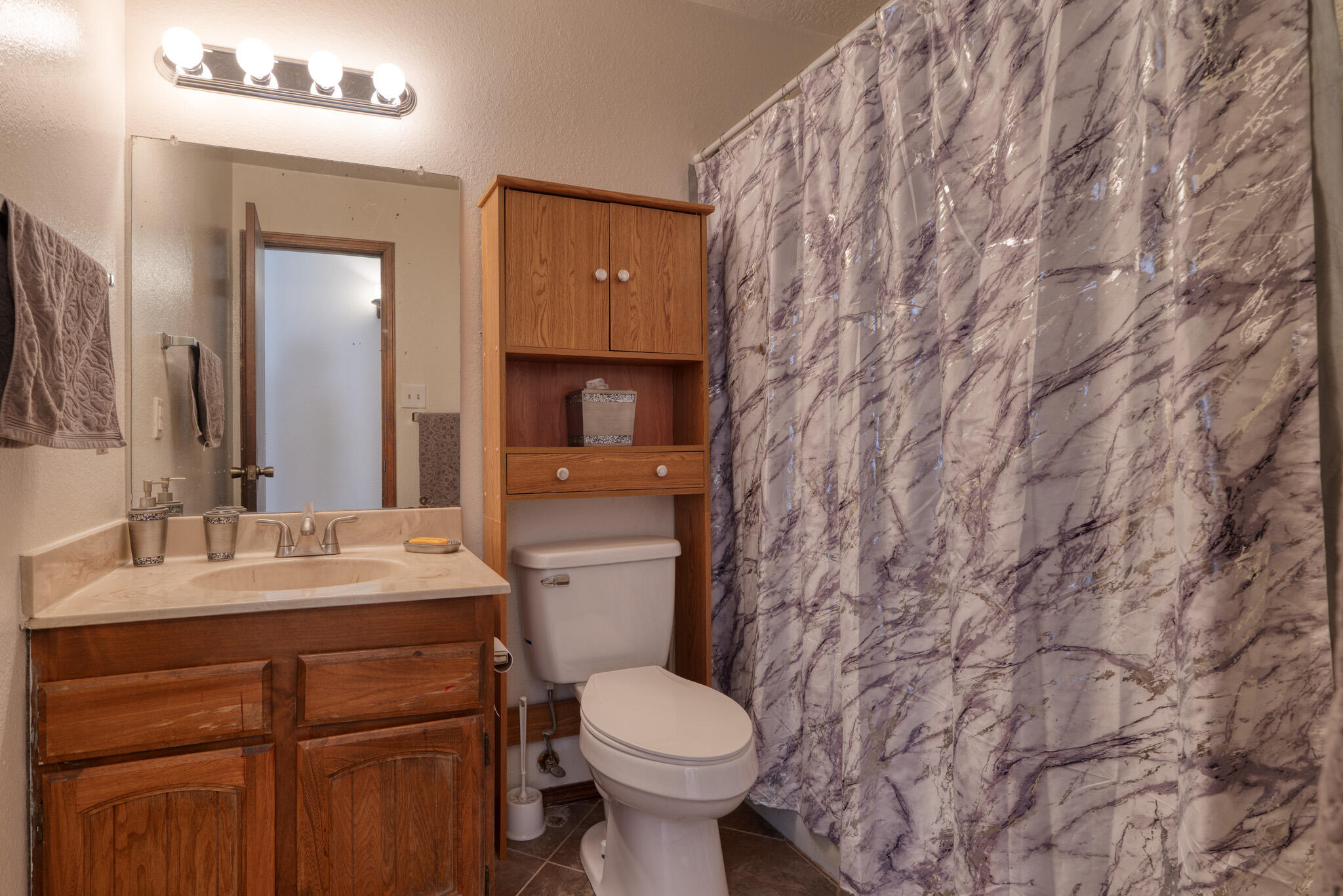 1706 ZICKERT Place NW