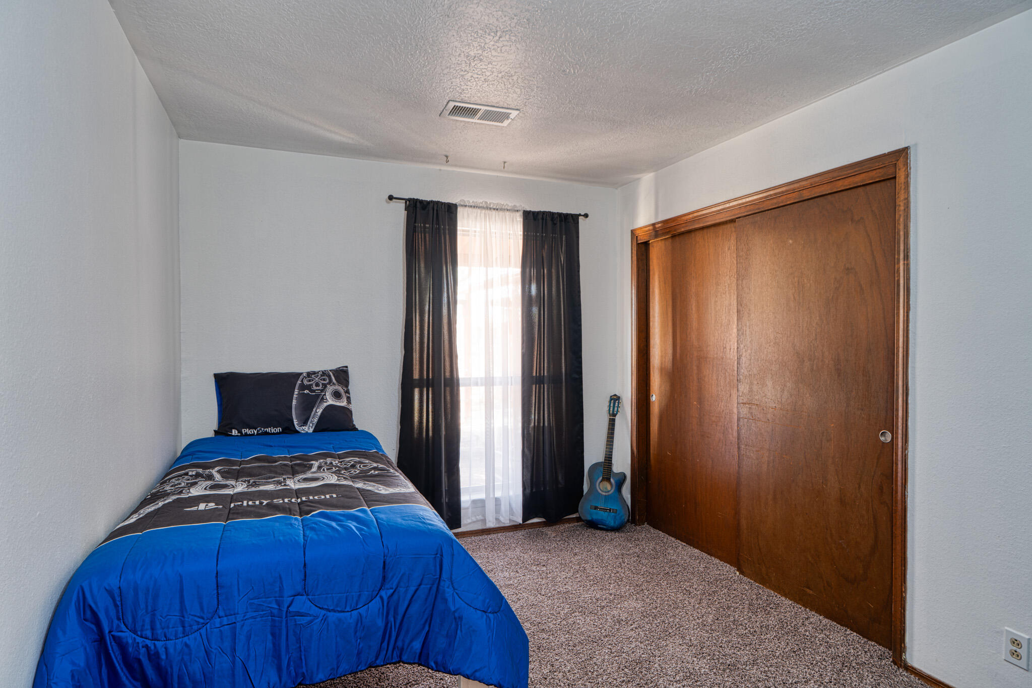 1706 ZICKERT Place NW