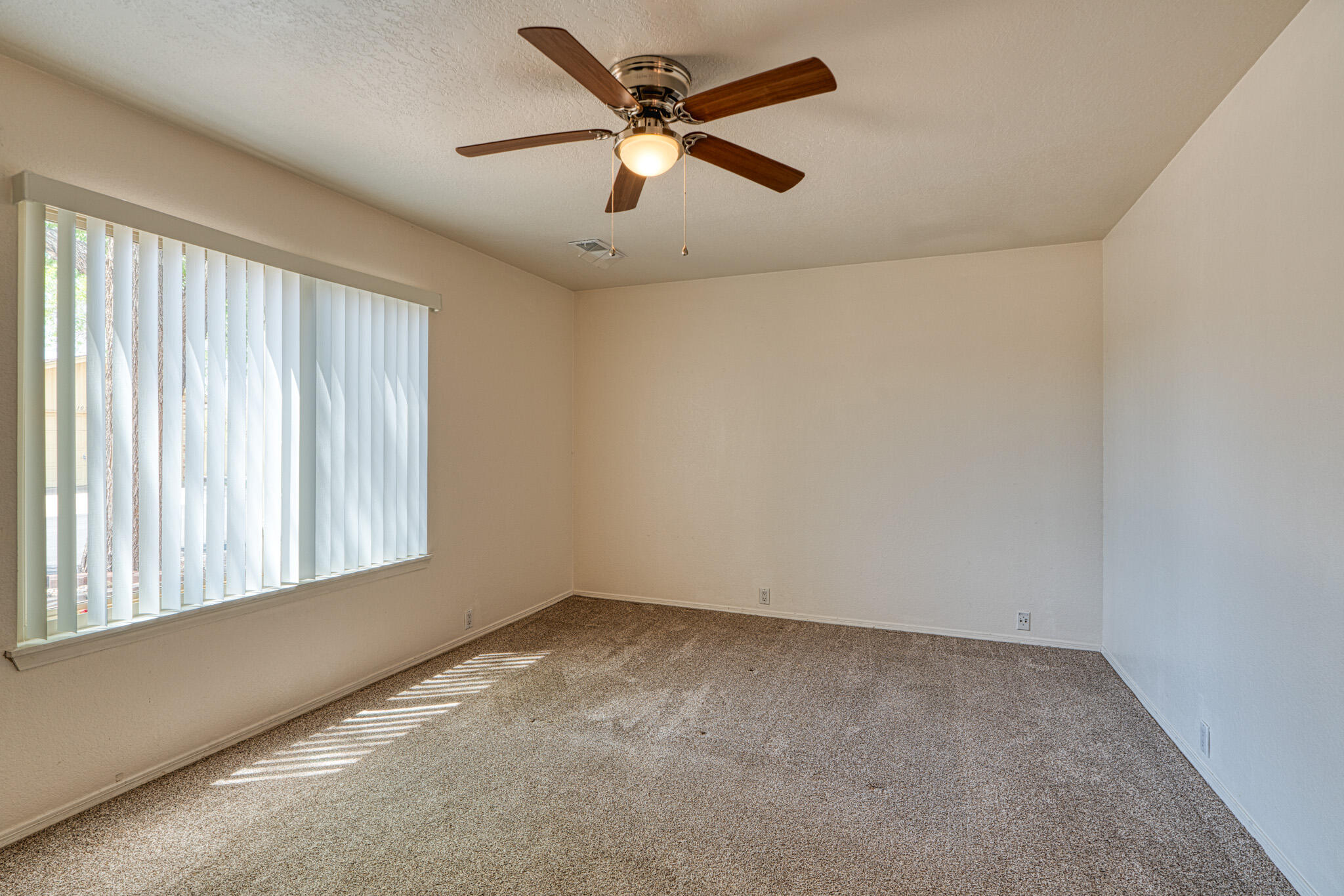 10521 LAGRANGE PARK Drive NE