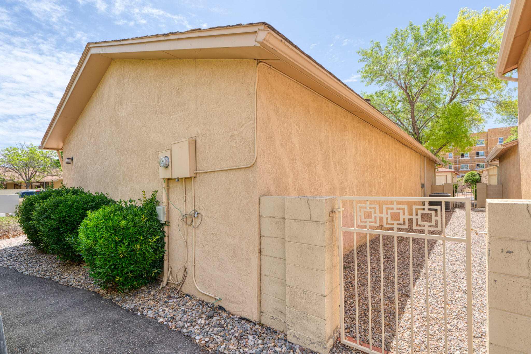 10521 LAGRANGE PARK Drive NE