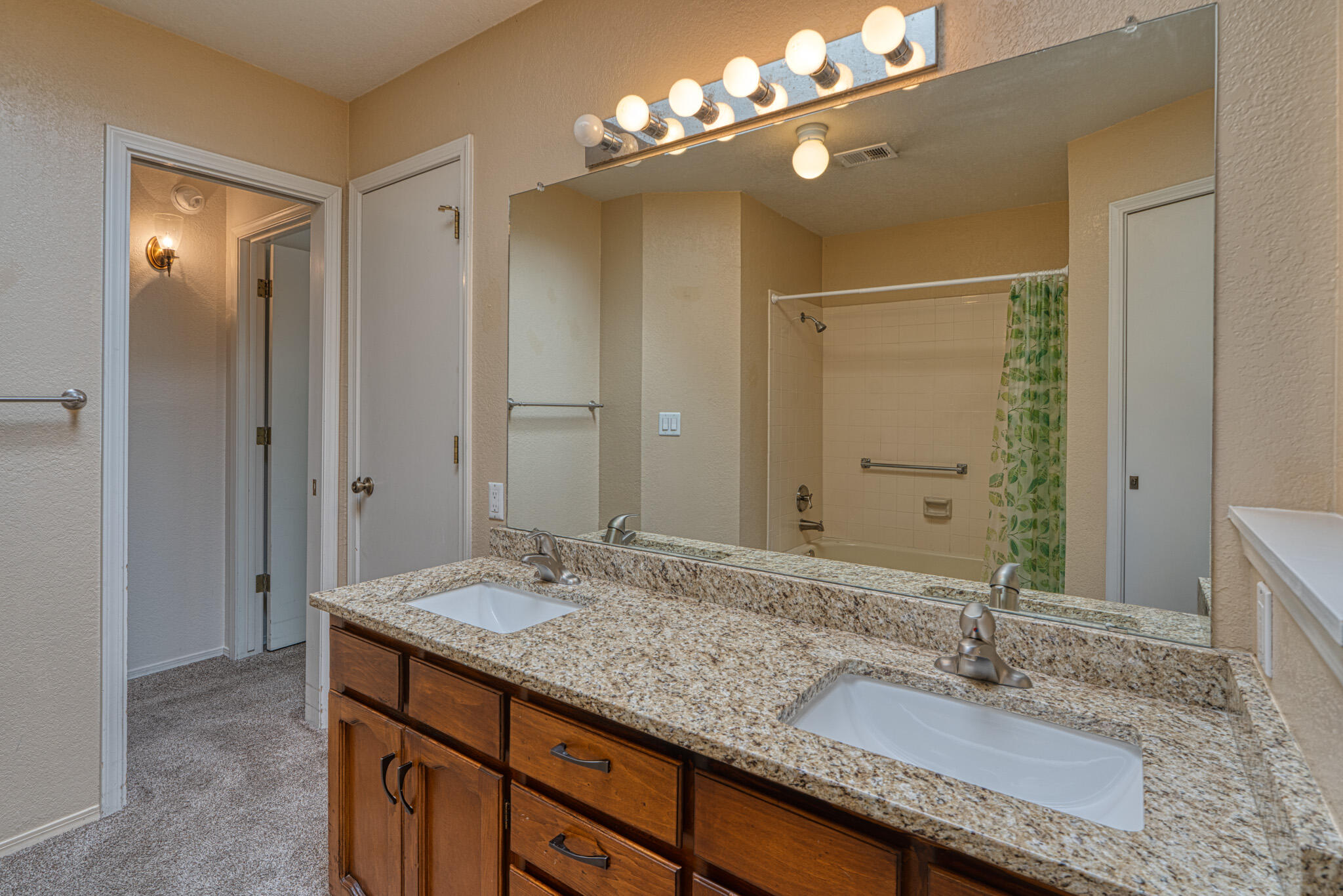 10521 LAGRANGE PARK Drive NE