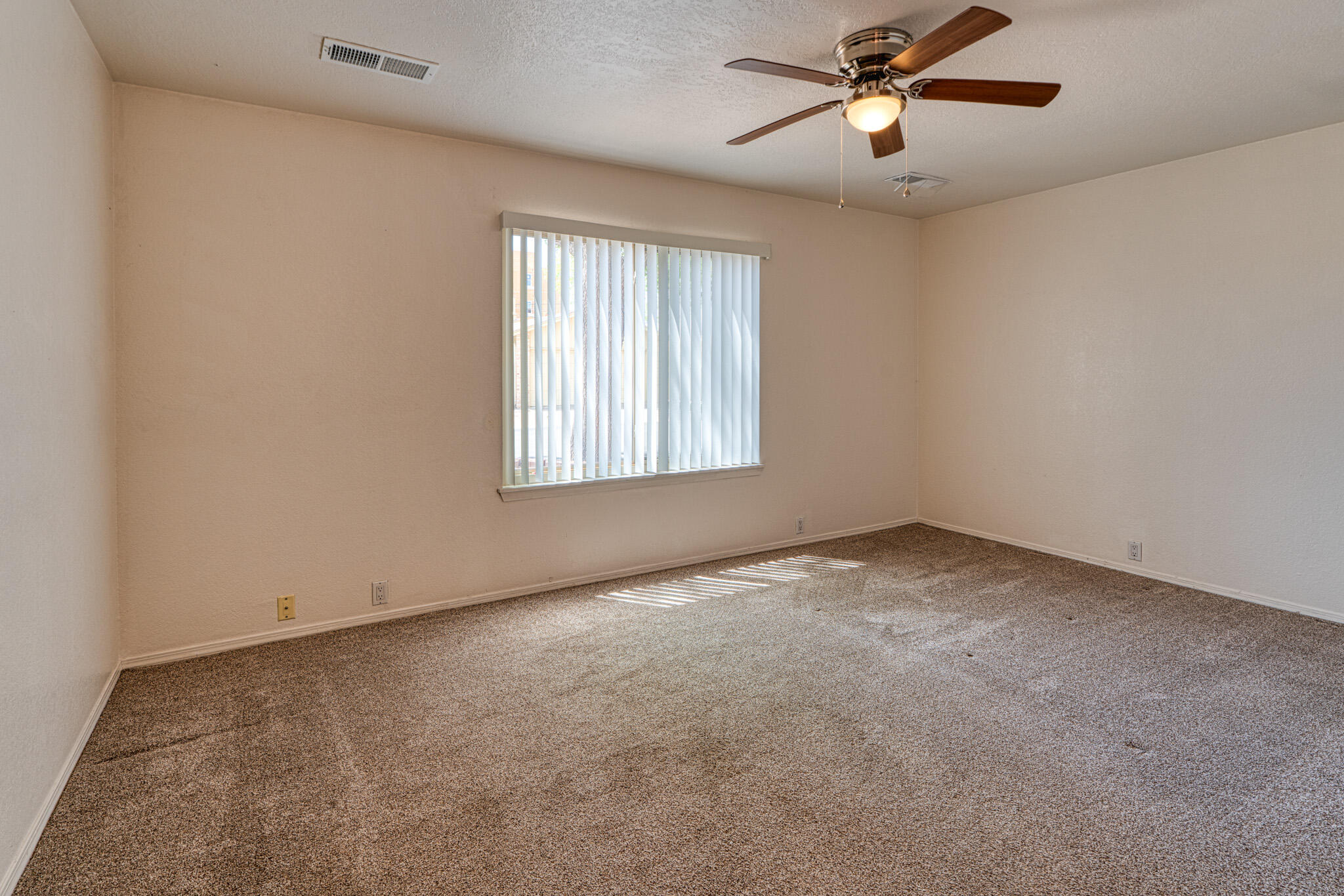 10521 LAGRANGE PARK Drive NE