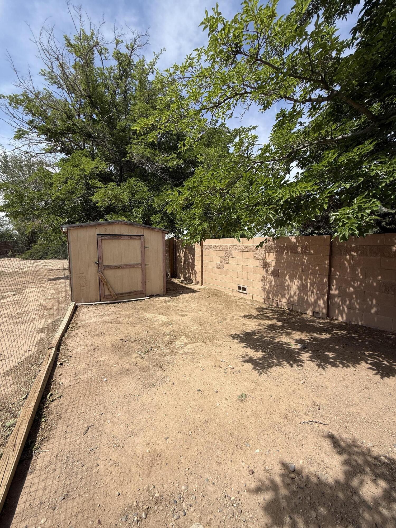 98 RANCHO PEQUENOS Way