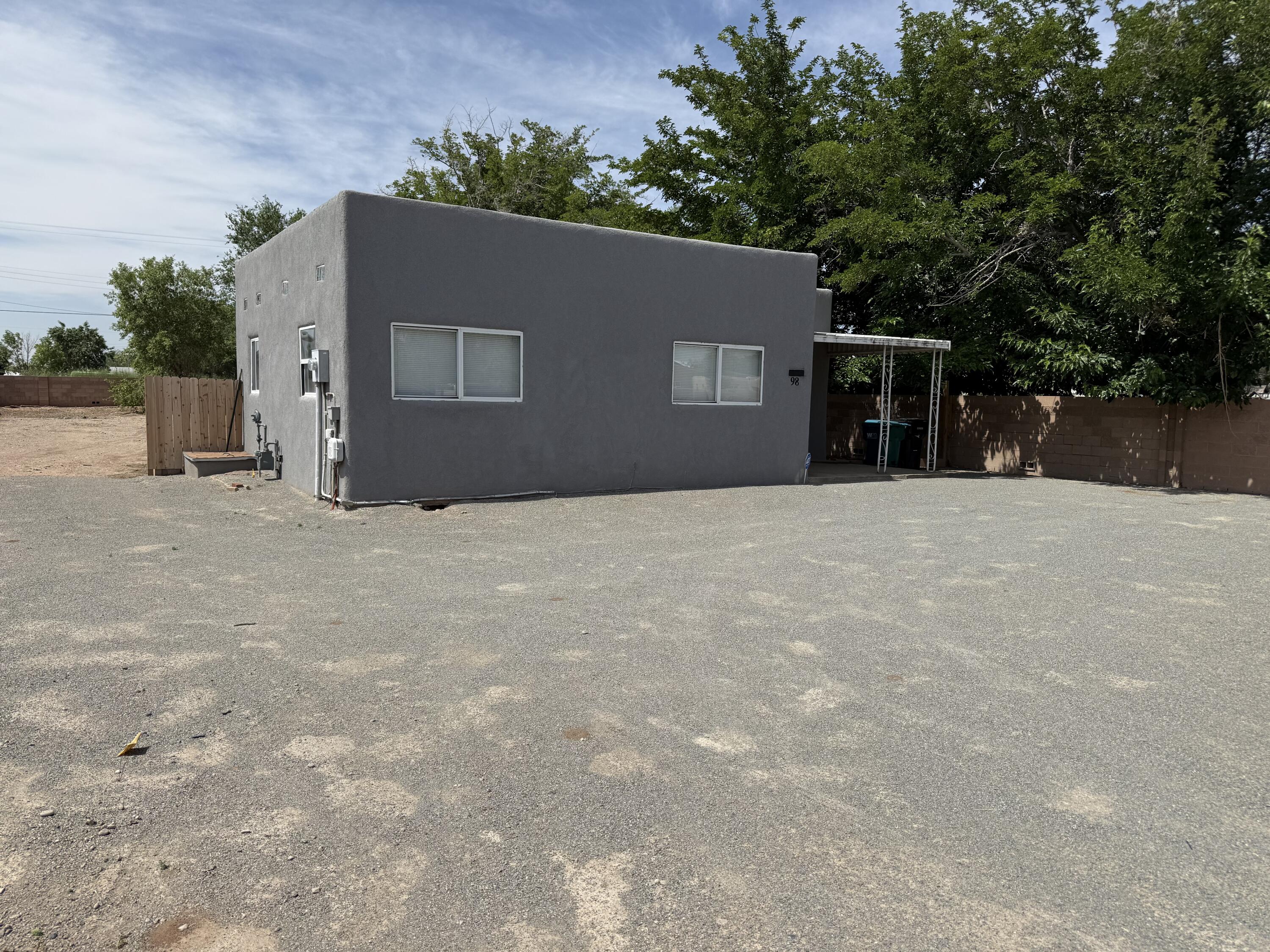 98 RANCHO PEQUENOS Way