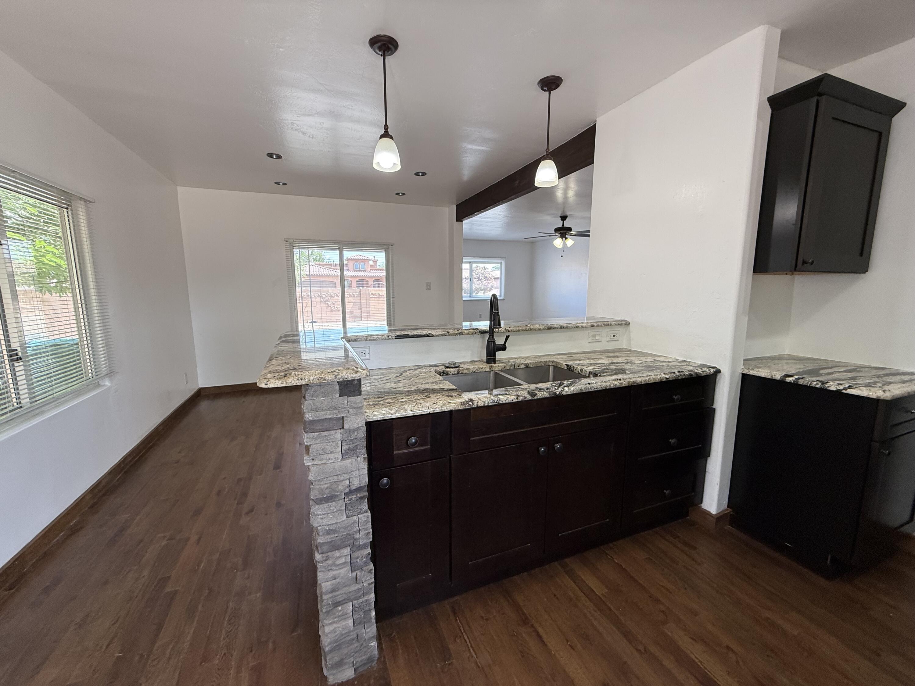 98 RANCHO PEQUENOS Way