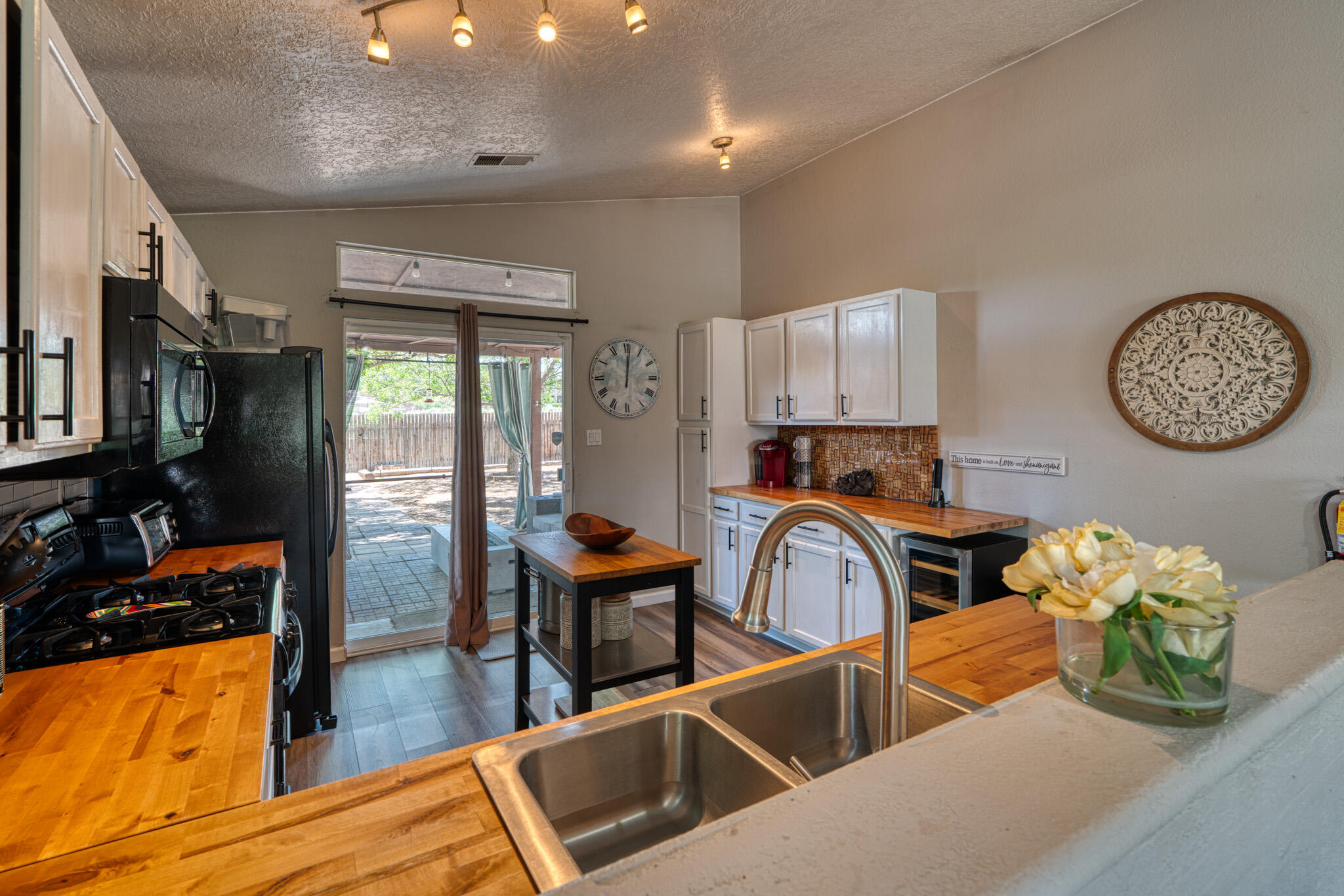 4420 LOREN Avenue NW