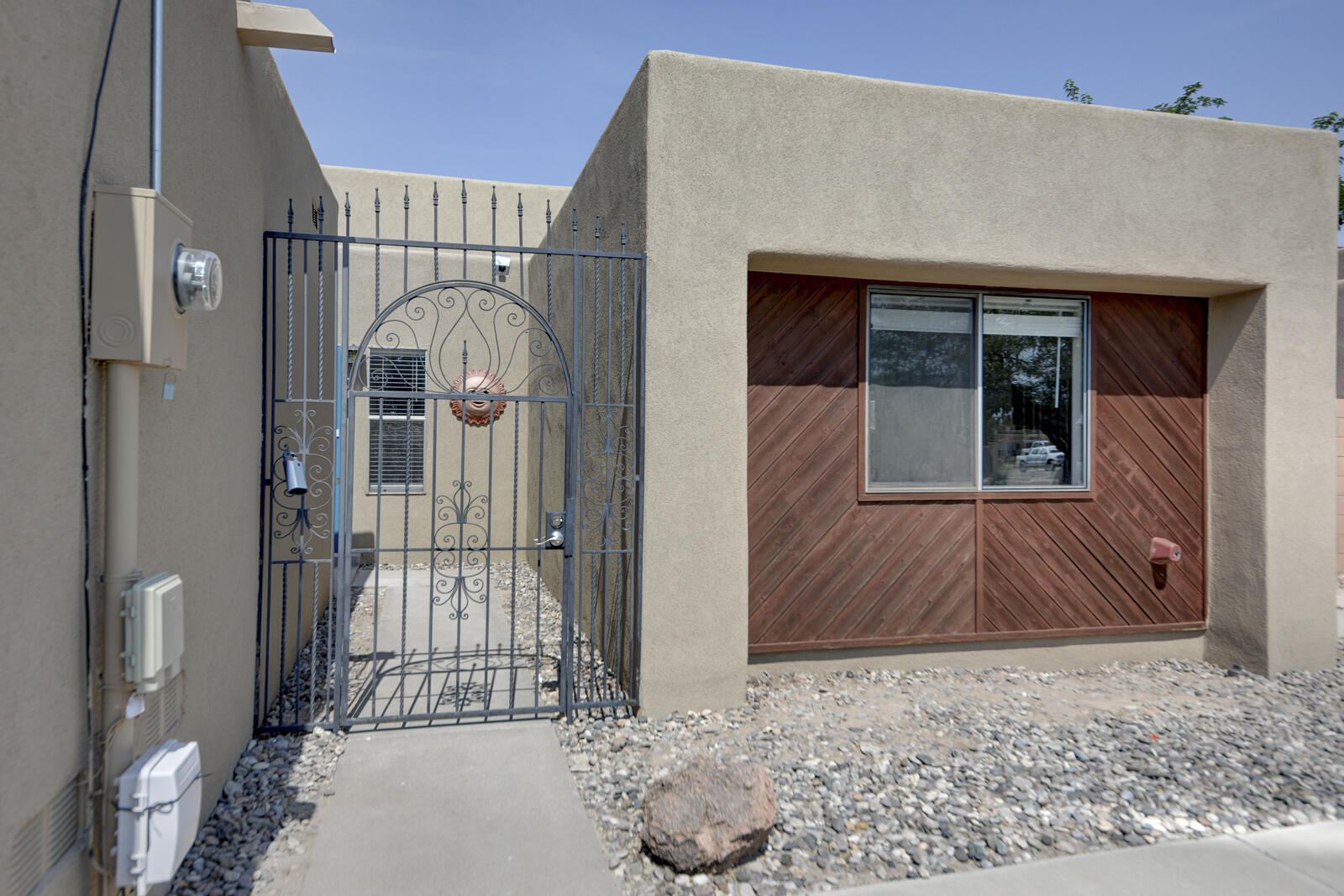 3005 PRENDA DE ORO Drive NW