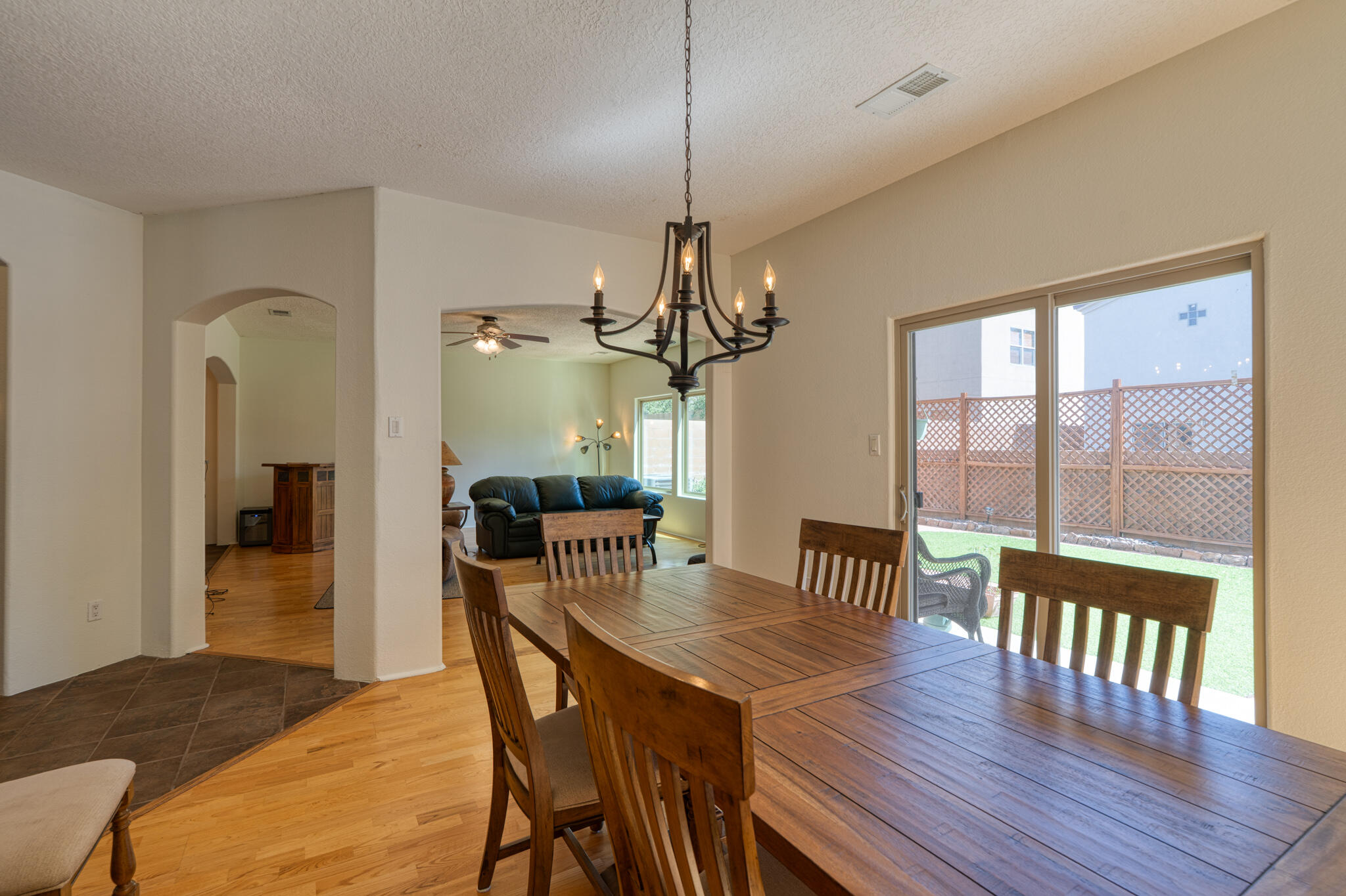 1947 BLACK GOLD Street SE